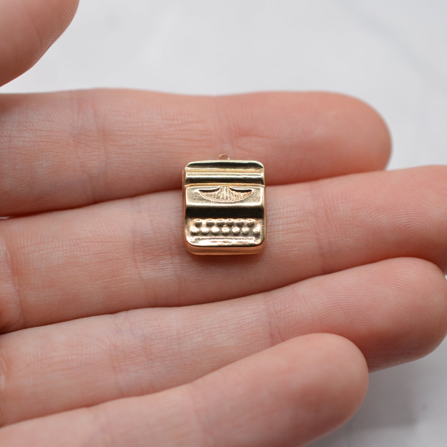 1970s Vintage 9ct Gold Typewriter Charm