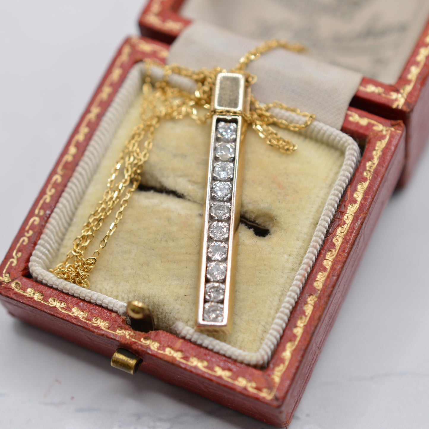 1980s 9ct Gold 0.50ct Diamond Pendant Necklace (18" Chain)