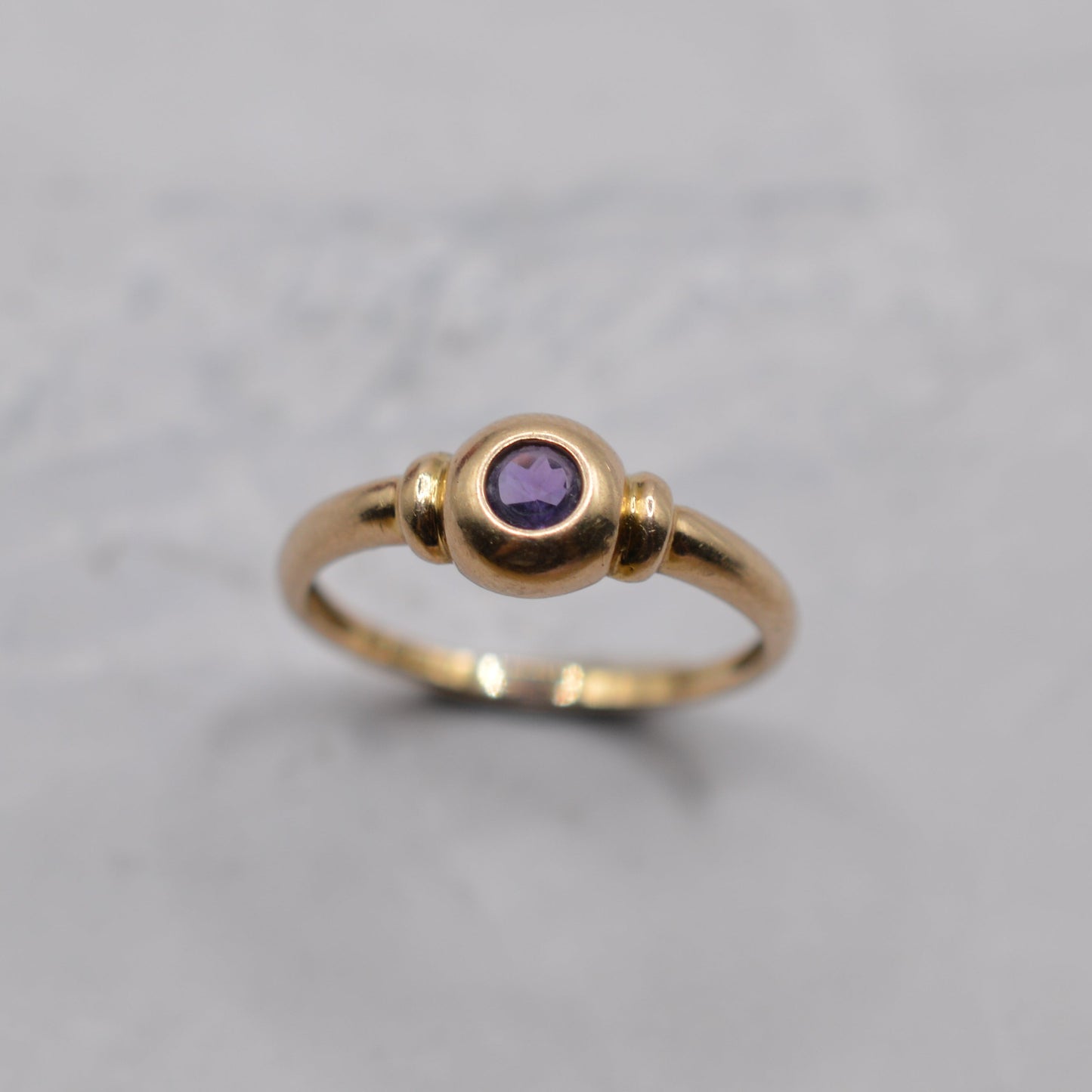 9ct Gold Bezel-Set Amethyst Ring