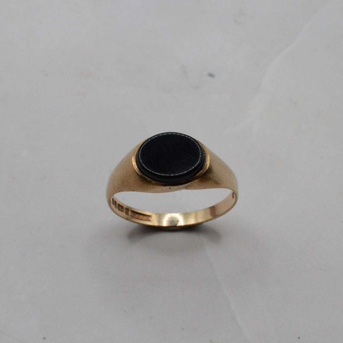 1980s 9ct Gold Onyx Signet Ring