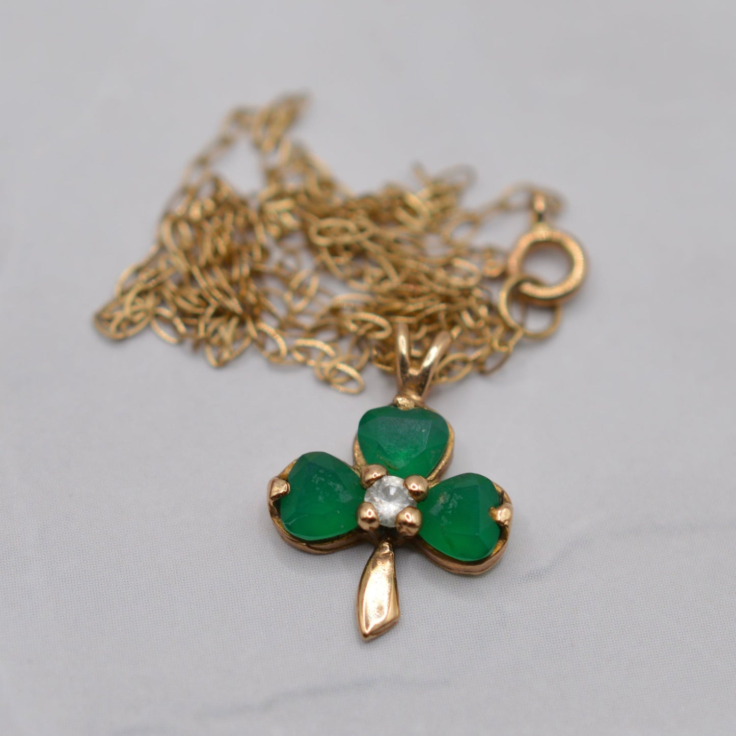 1990s Irish 9ct Gold Shamrock Emerald & Diamond Pendant Necklace
