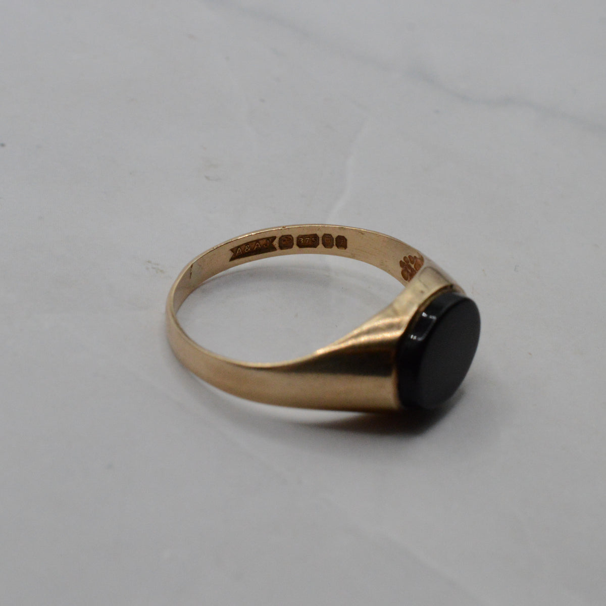 1980s 9ct Gold Onyx Signet Ring
