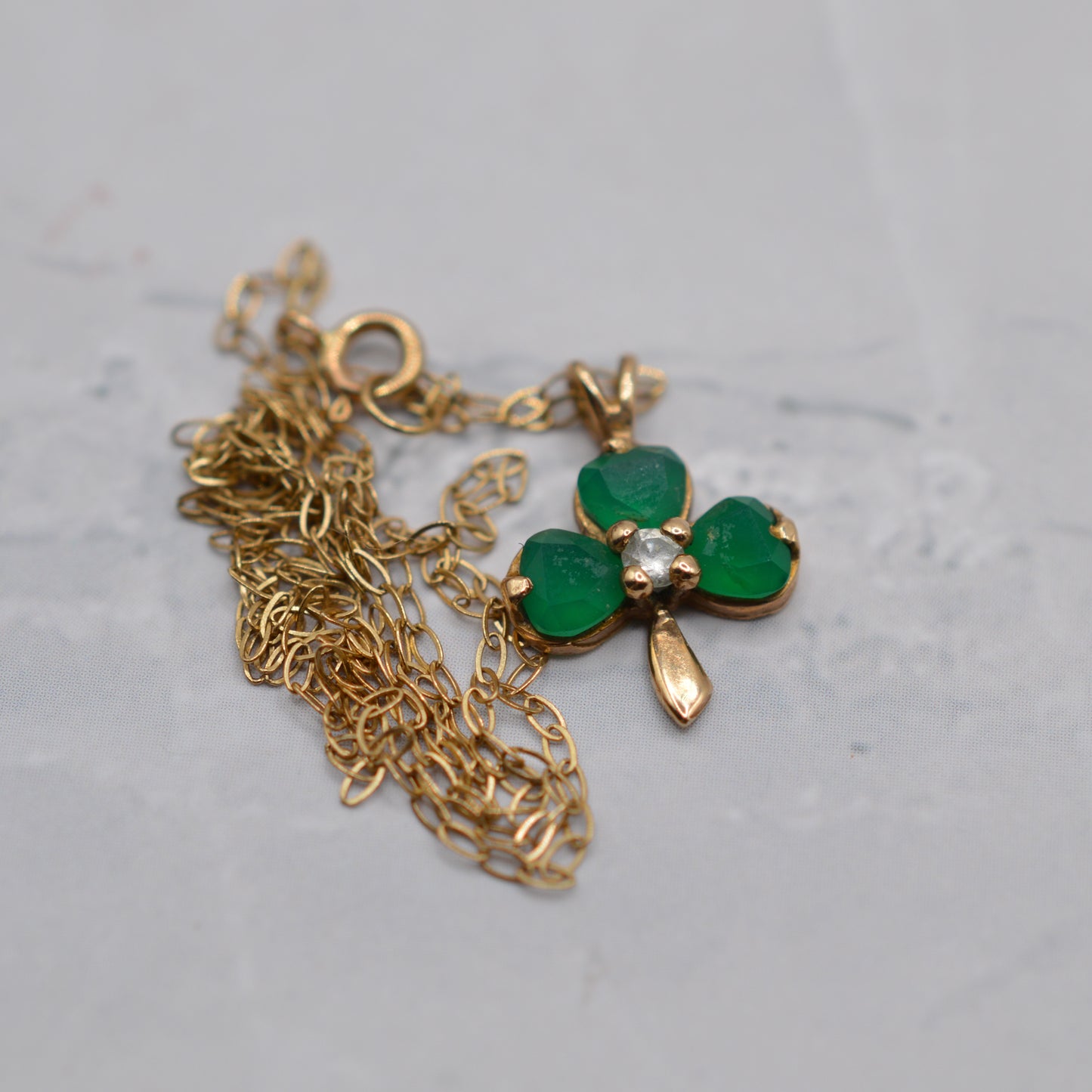 1990s Irish 9ct Gold Shamrock Emerald & Diamond Pendant Necklace