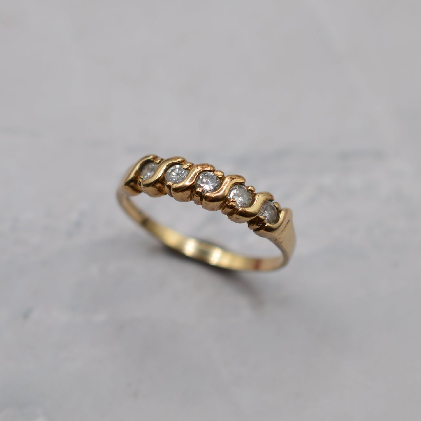 1990s 9ct Gold Diamond Five-Stone Ring