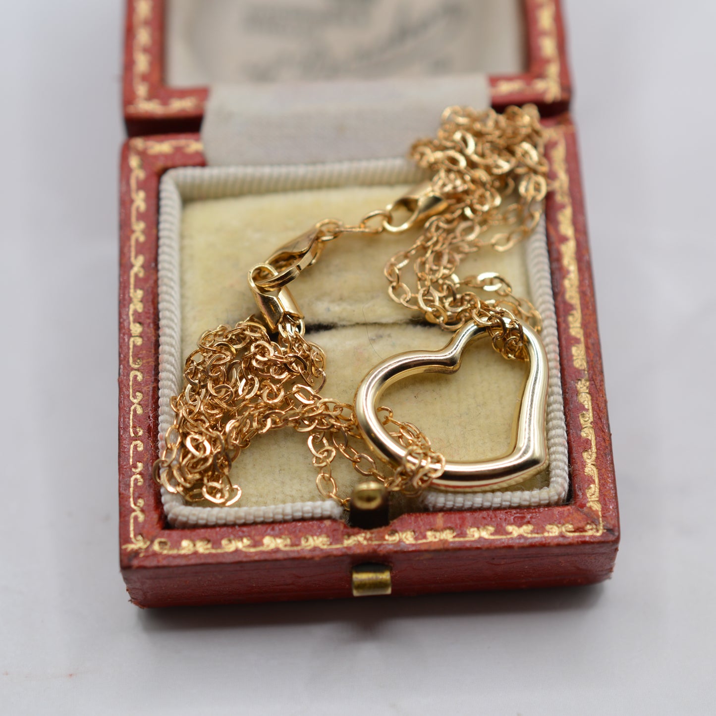 Vintage 9ct Gold Heart Bracelet (19cm / 7.5")