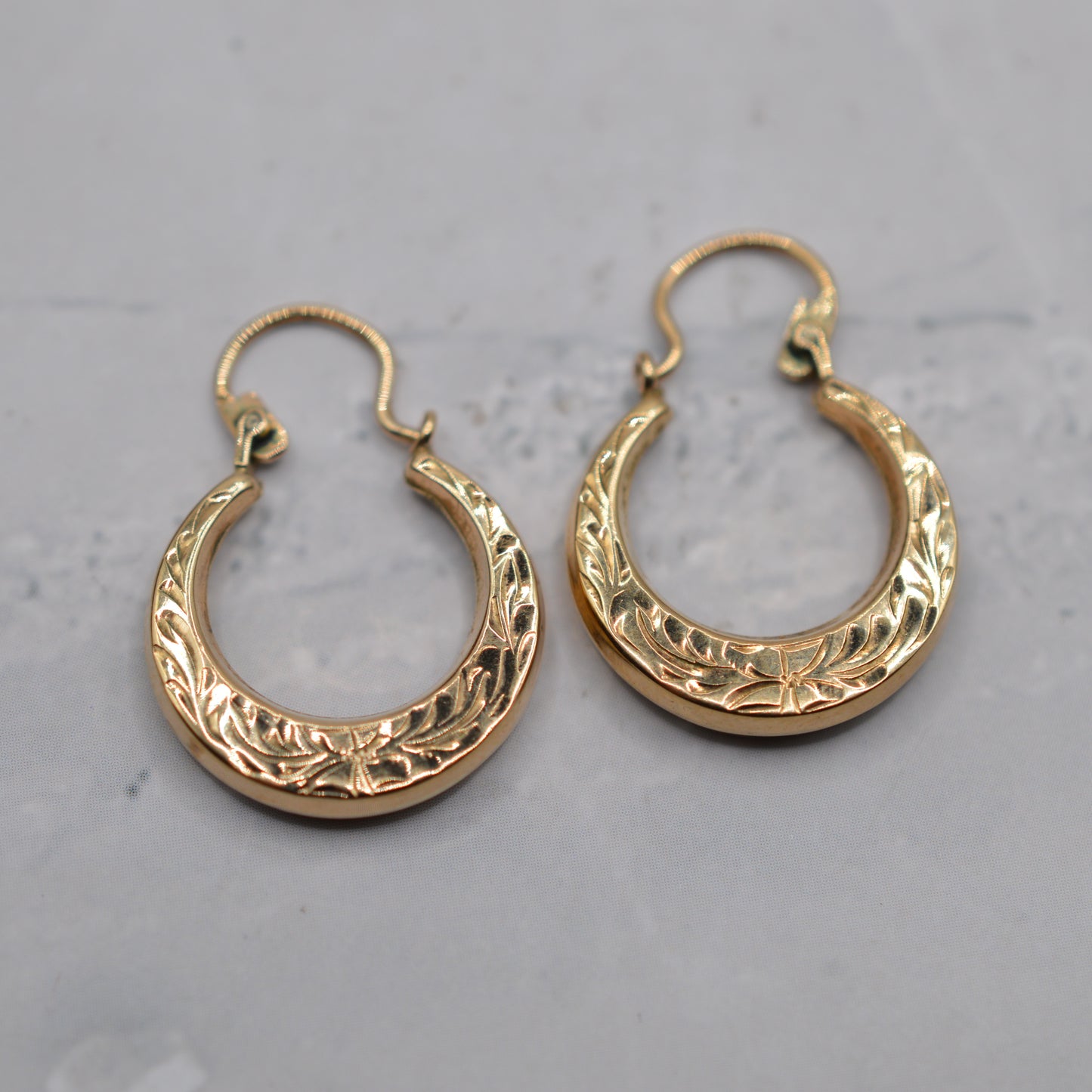 1970s Vintage 9ct Gold Engraved Hoop Earrings