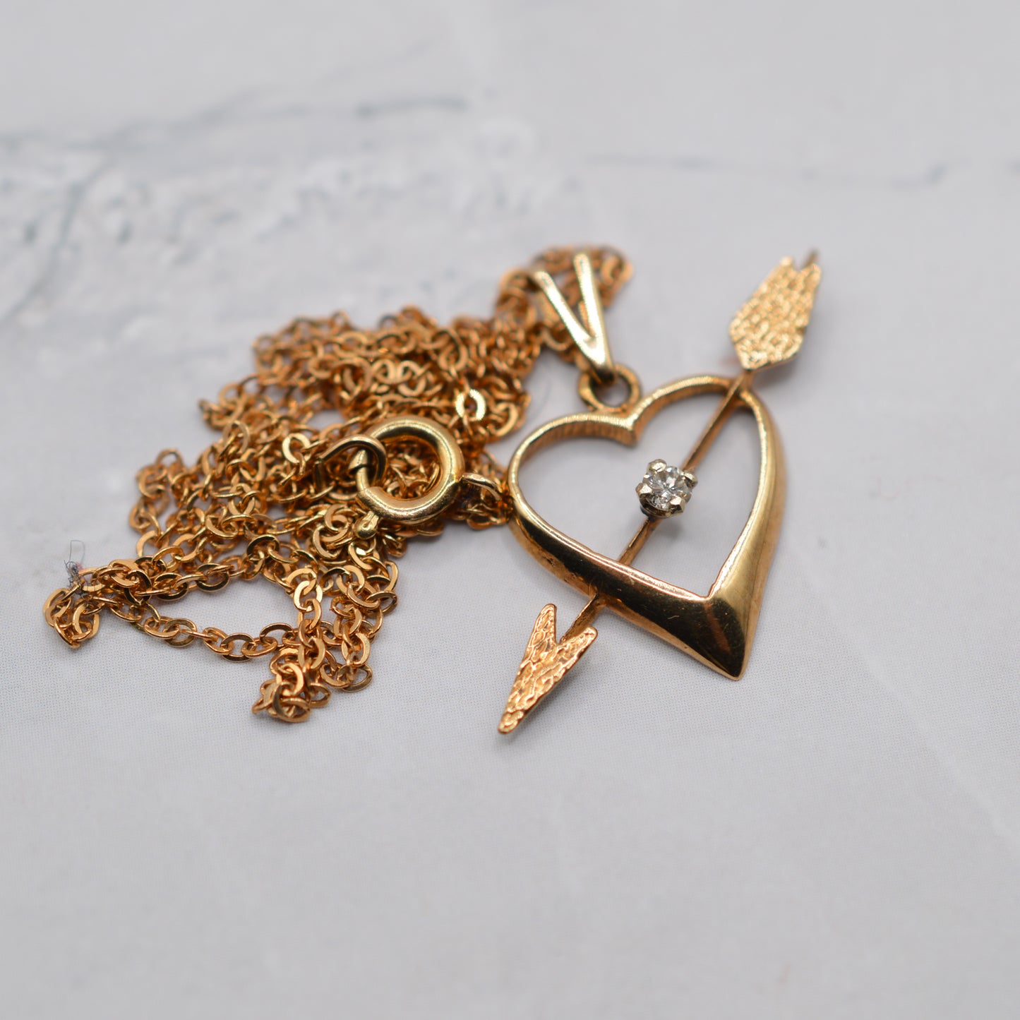 1970s Vintage 9ct Gold Diamond Heart & Arrow Pendant Necklace (18" Chain)