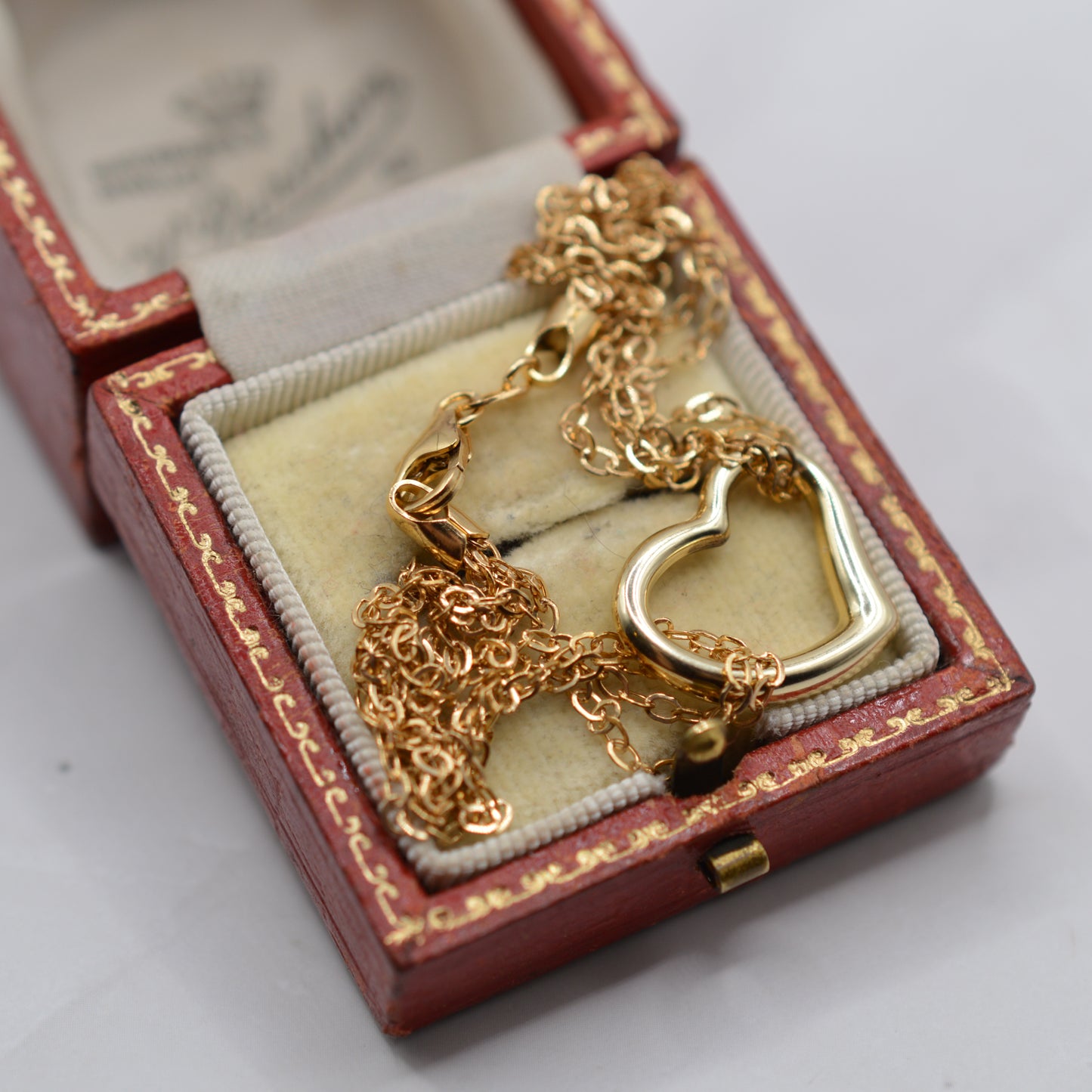 Vintage 9ct Gold Heart Bracelet (19cm / 7.5")