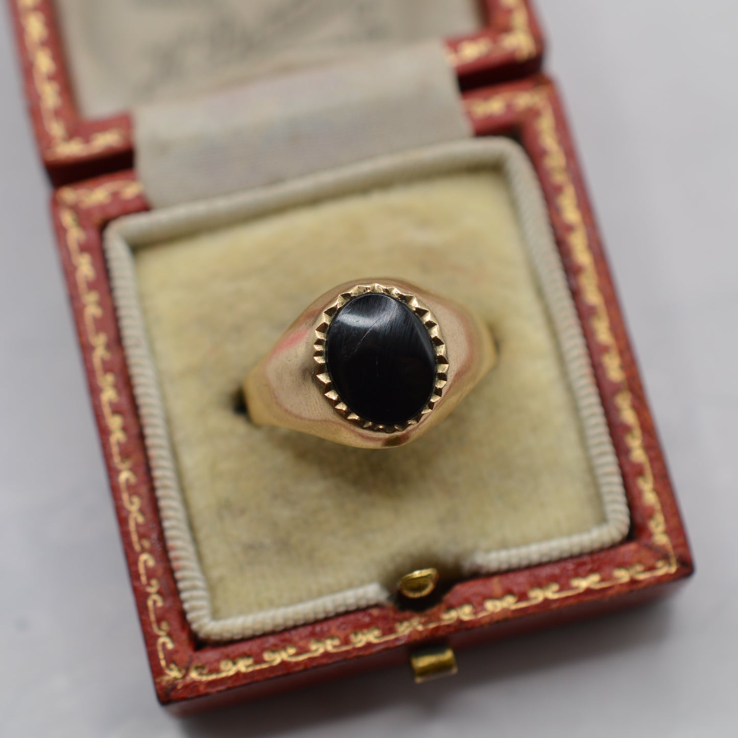 1970s Vintage 9ct Gold Onyx Signet Ring