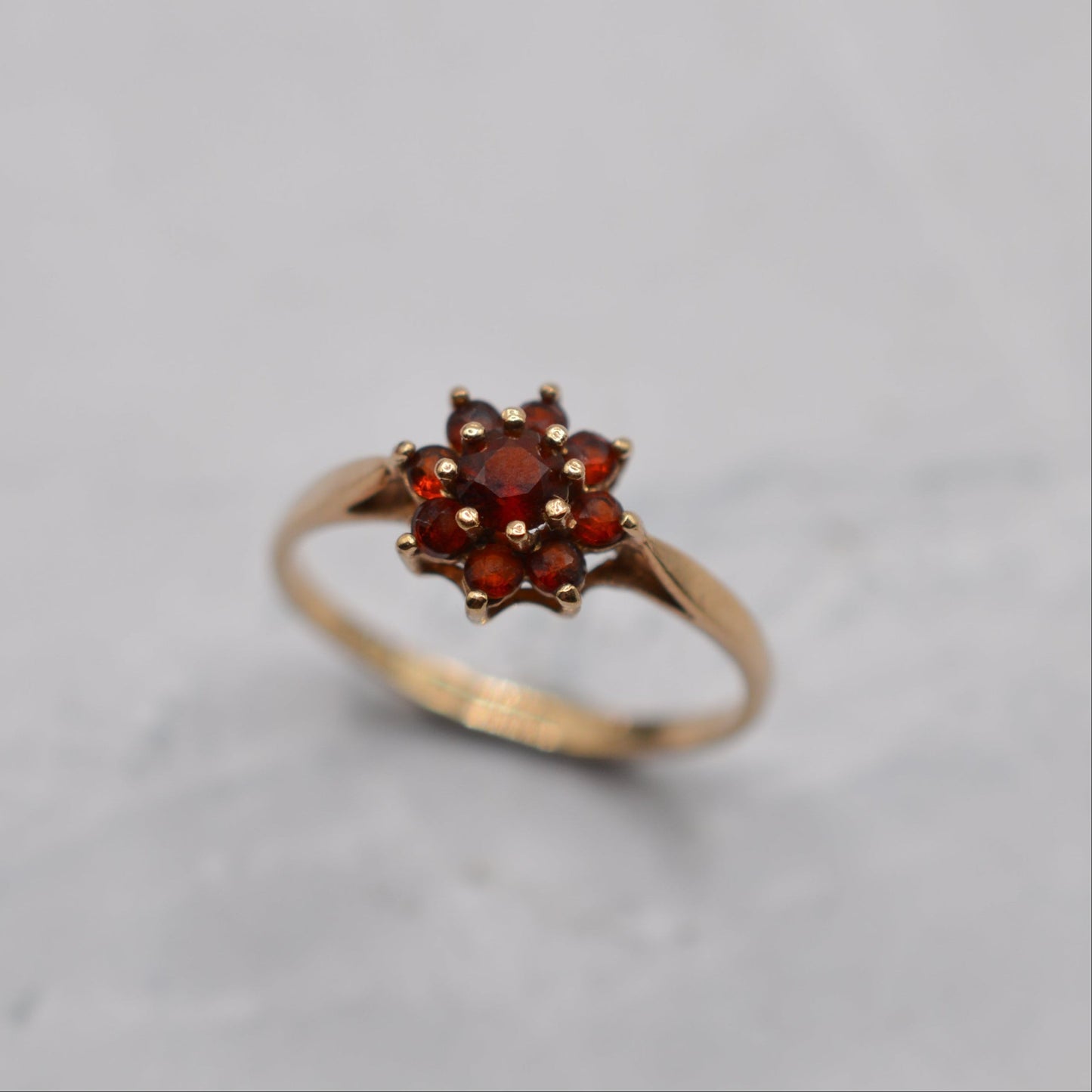 1970s Vintage 9ct Gold Garnet Cluster Ring