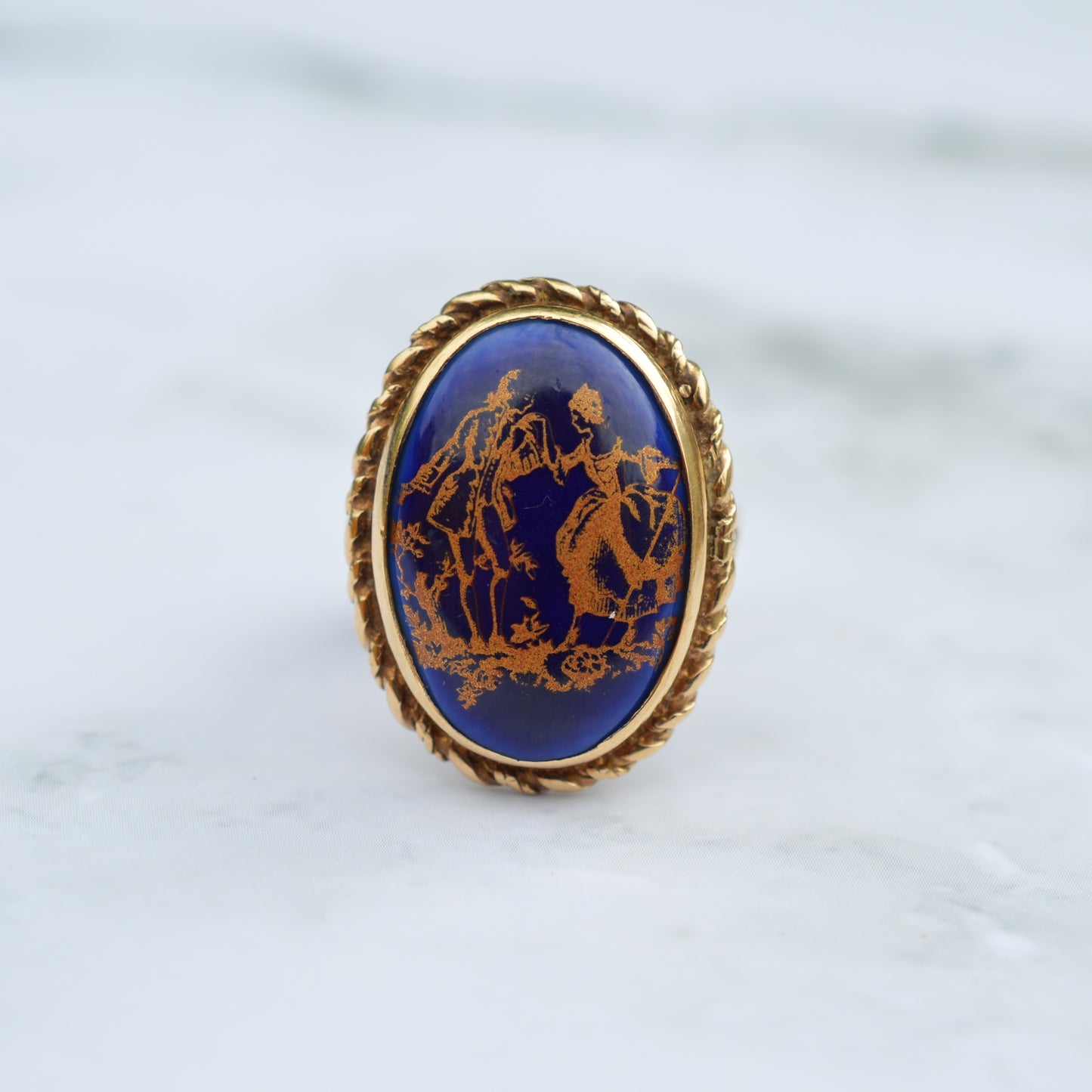 Rare 1970s Vintage 9ct Gold Porcelain Limoges Portrait Ring