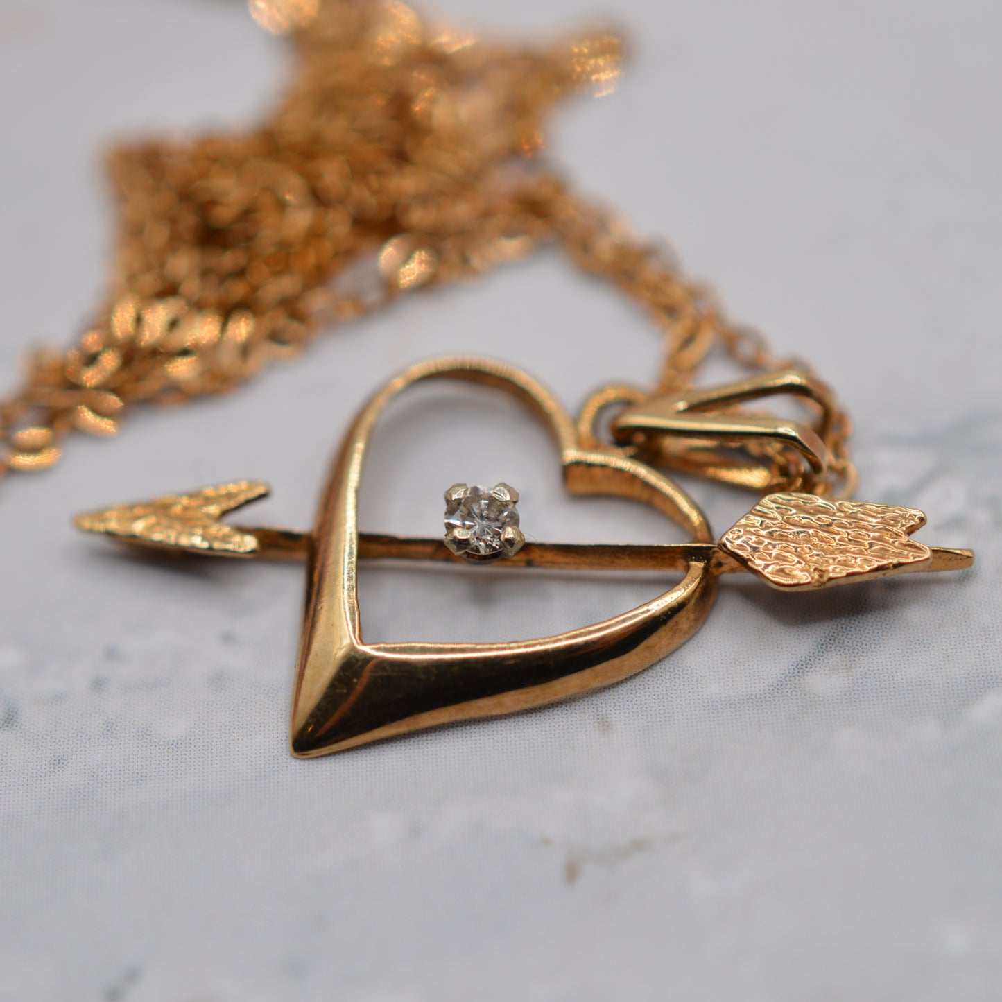 1970s Vintage 9ct Gold Diamond Heart & Arrow Pendant Necklace (18" Chain)