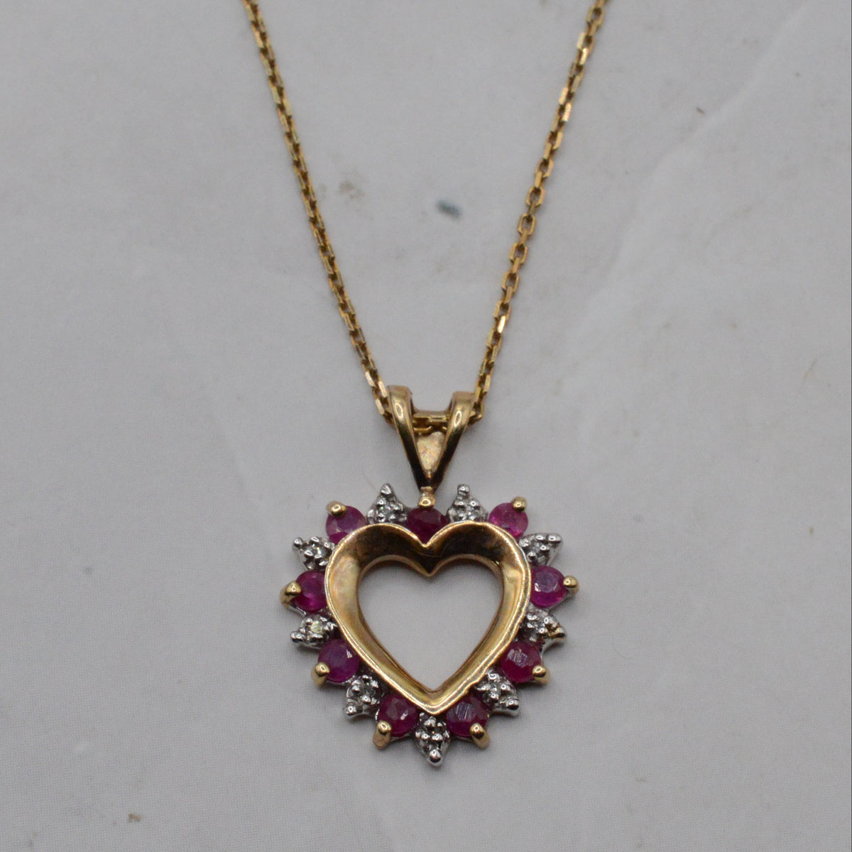 Y2K 9ct Gold Ruby & Diamond Heart Pendant Necklace (16")