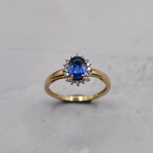 Y2K 9ct Gold Kyanite & Diamond Cluster Ring