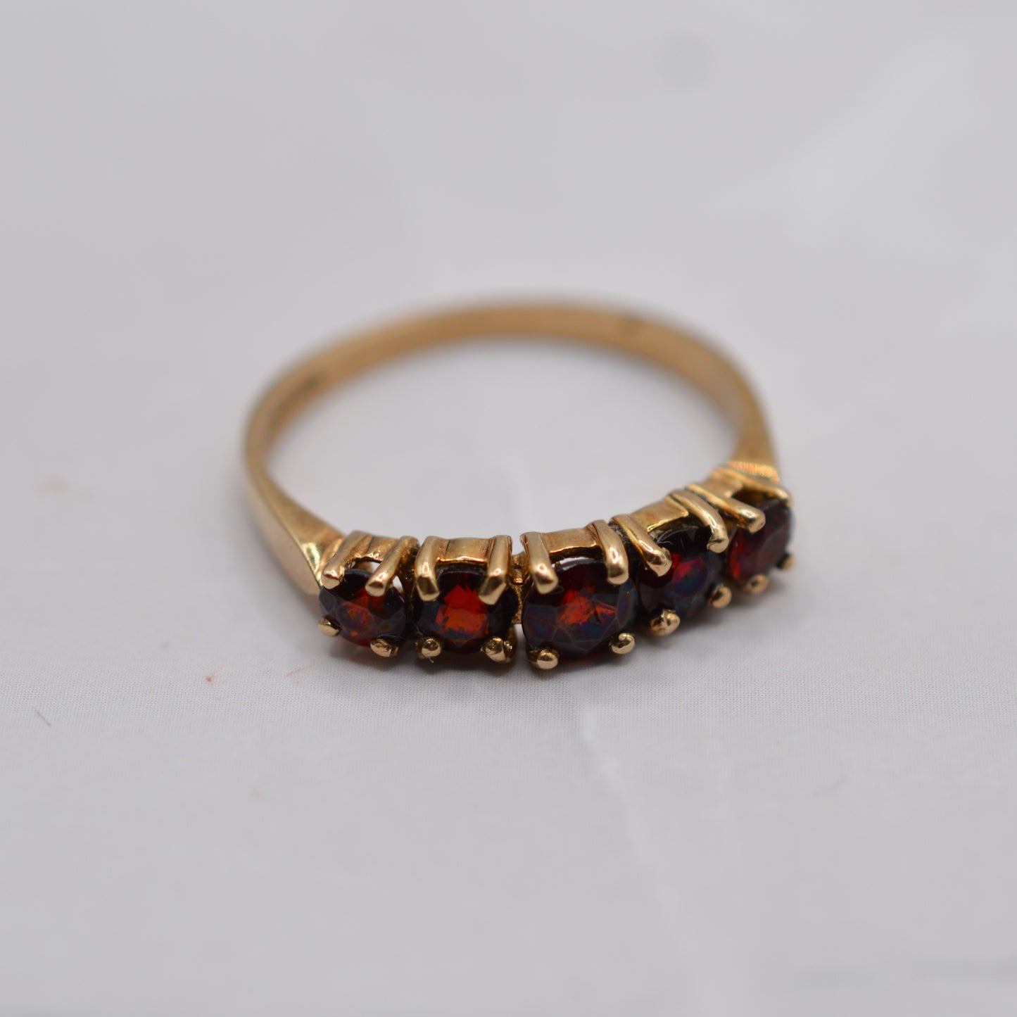 1990s 9ct Gold Garnet Five-Stone Ring