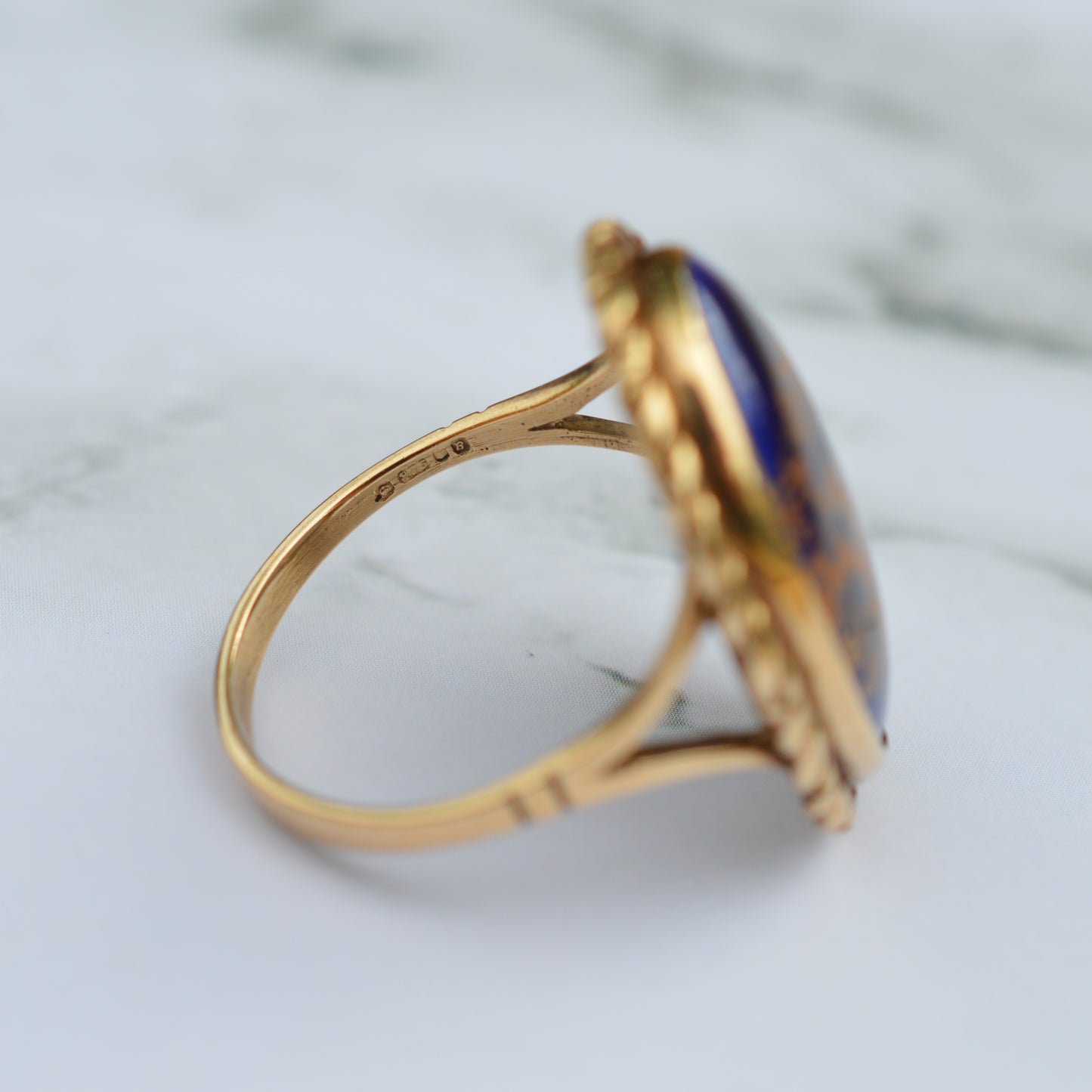 Rare 1970s Vintage 9ct Gold Porcelain Limoges Portrait Ring
