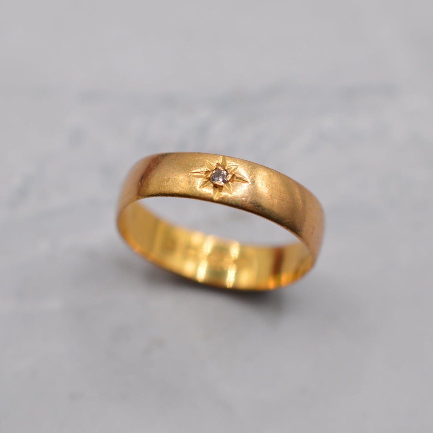 Antique 1898 Victorian 22ct Gold Diamond Gypsy Band Ring