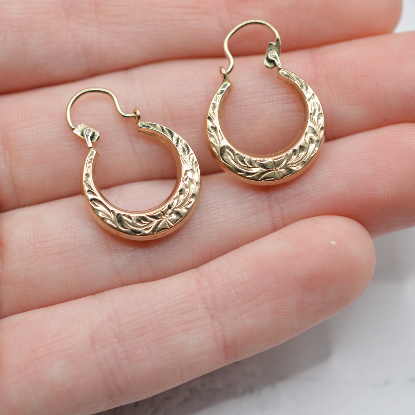 1970s Vintage 9ct Gold Engraved Hoop Earrings