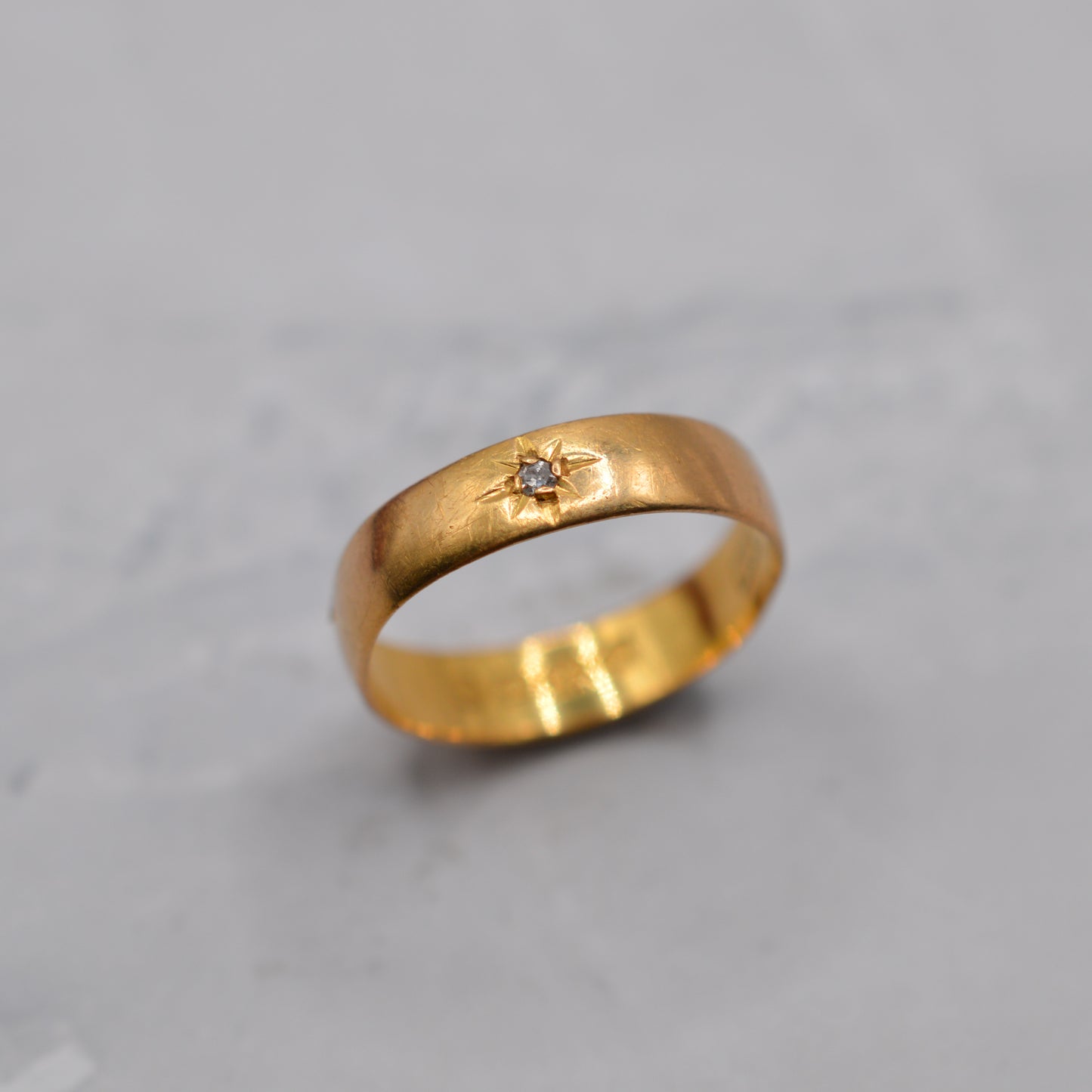 Antique 1898 Victorian 22ct Gold Diamond Gypsy Band Ring