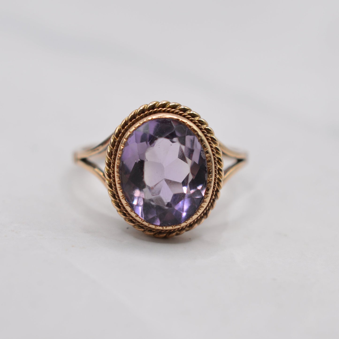 1970s Vintage 9ct Gold Amethyst Solitaire Ring
