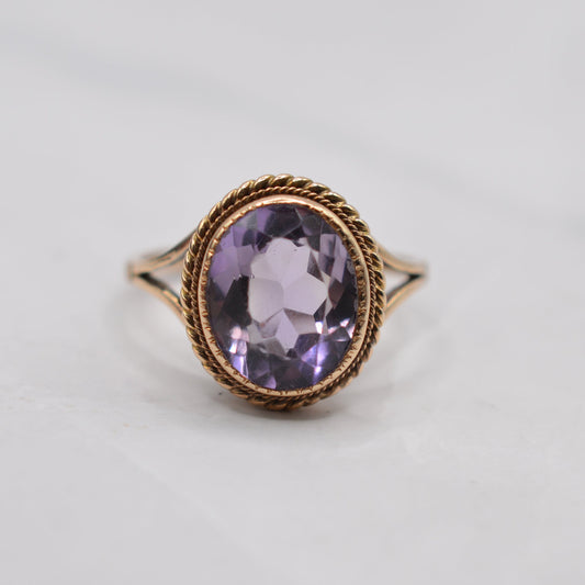 1970s Vintage 9ct Gold Amethyst Solitaire Ring