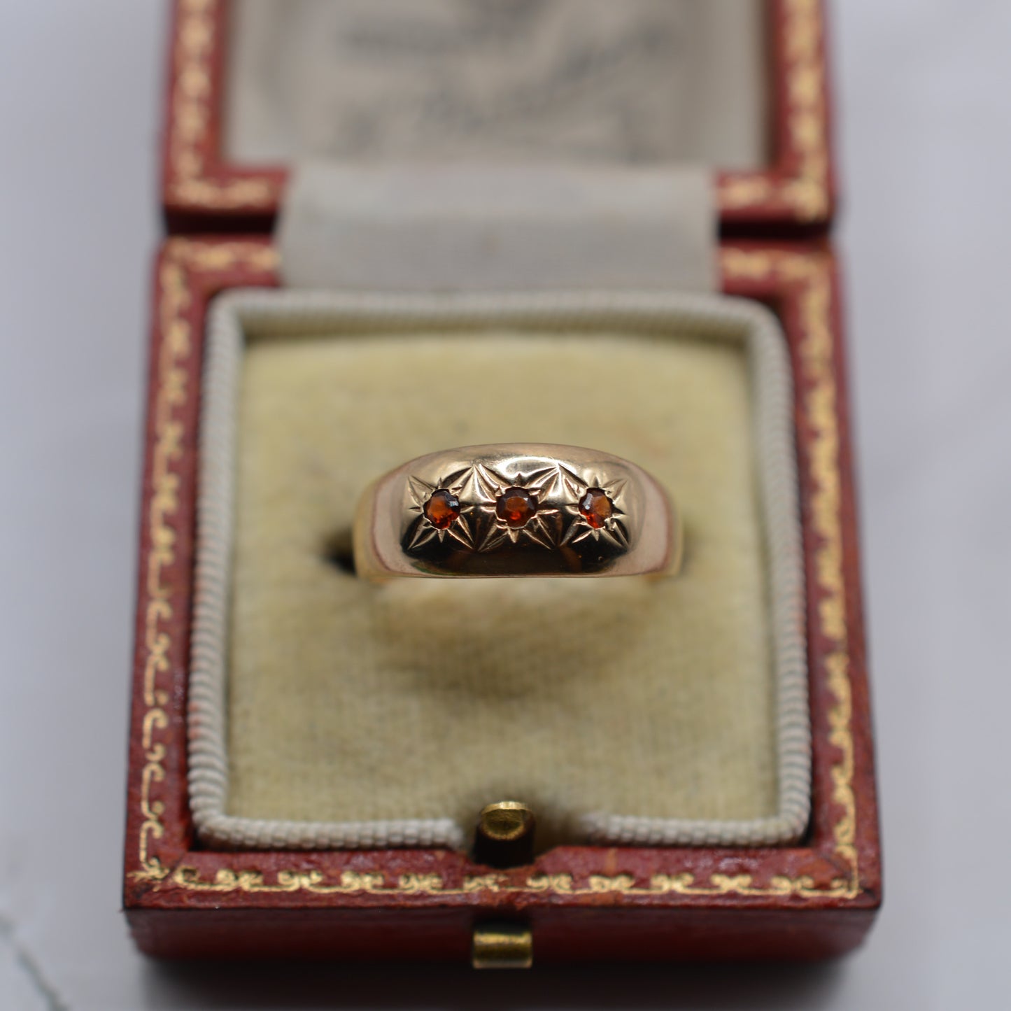 1970s Vintage 9ct Gold Garnet Gypsy Ring