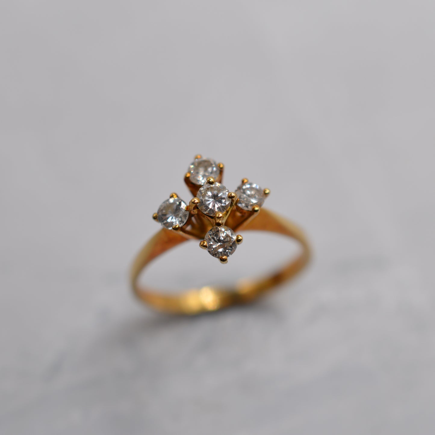 1970s 18ct Gold Diamond Cross Cluster Ring
