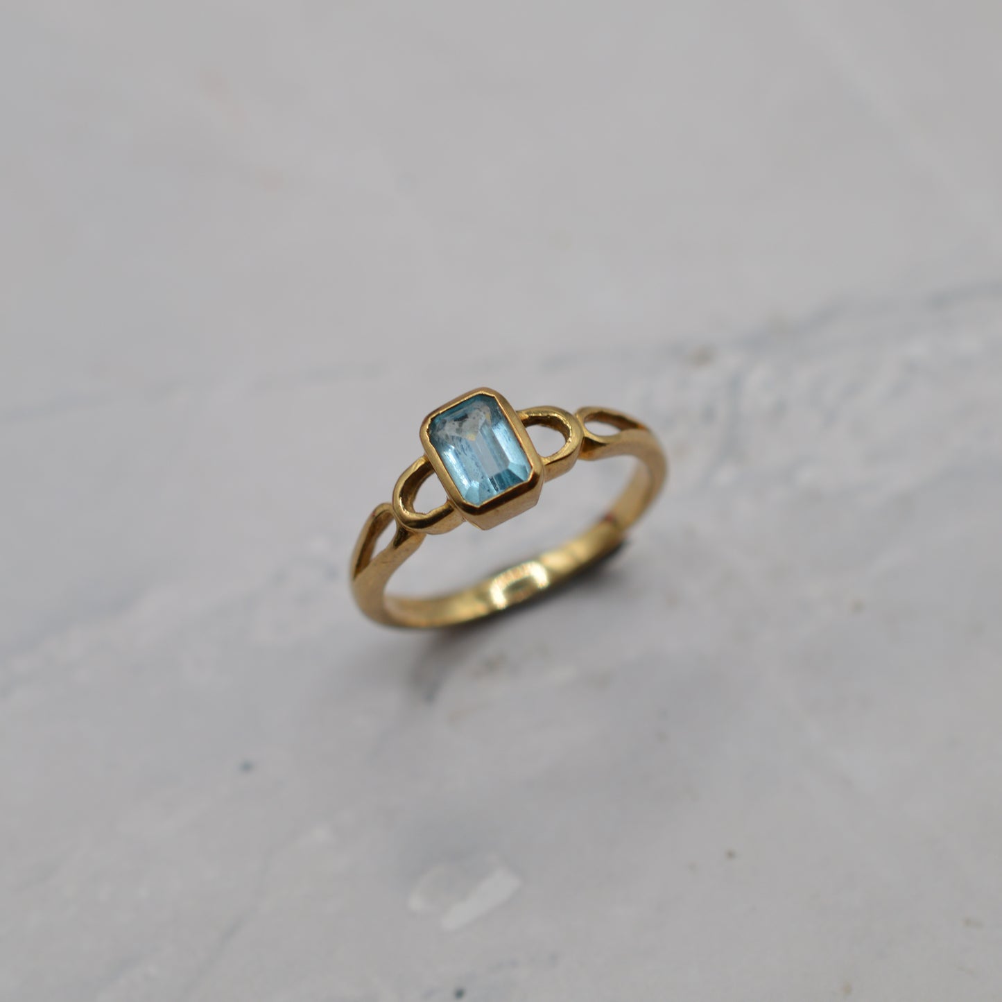 9ct Gold Topaz Bezel-Set Ring