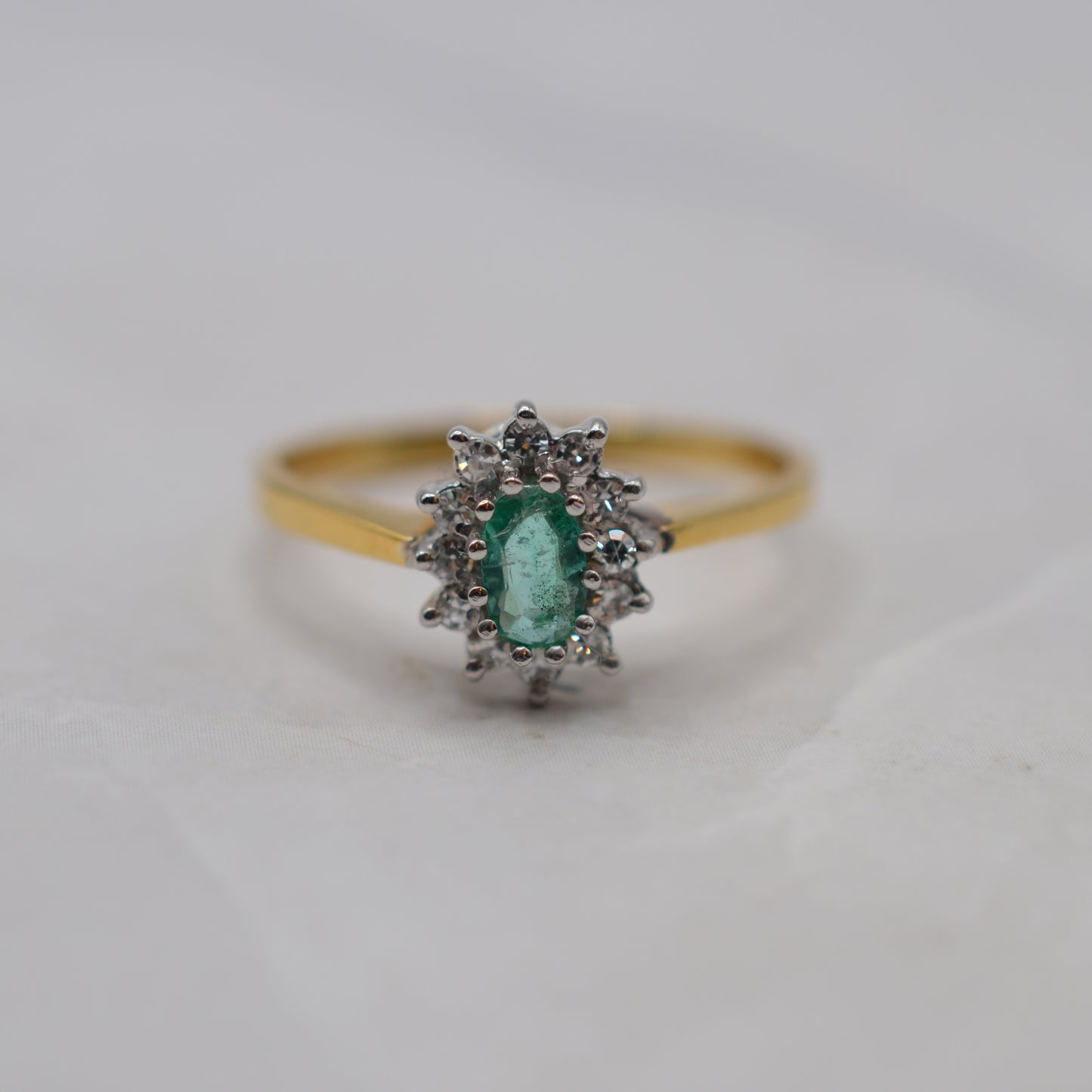 1980s 18ct Gold Emerald & Diamond Cluster Ring