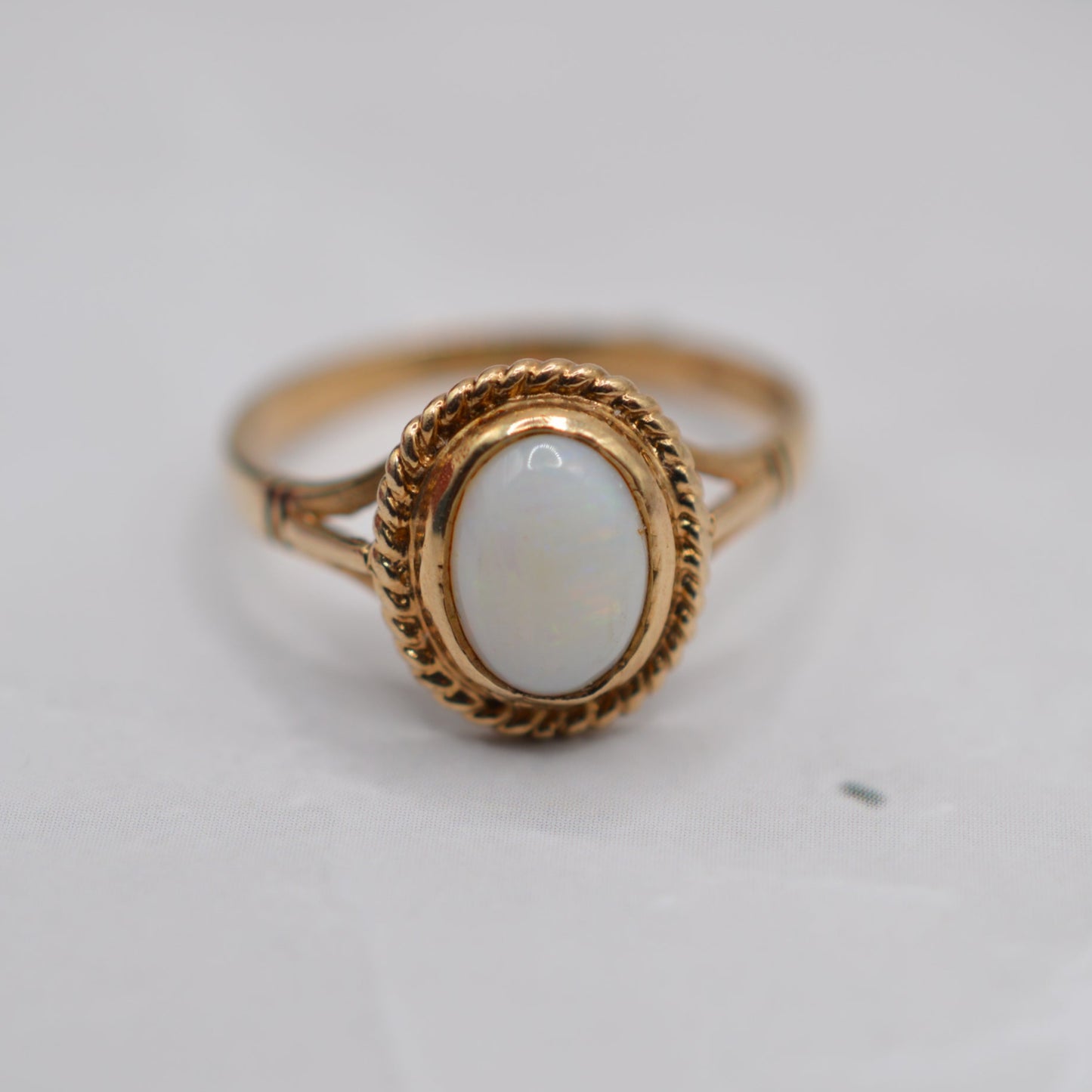1990s 9ct Gold Opal Solitaire Ring