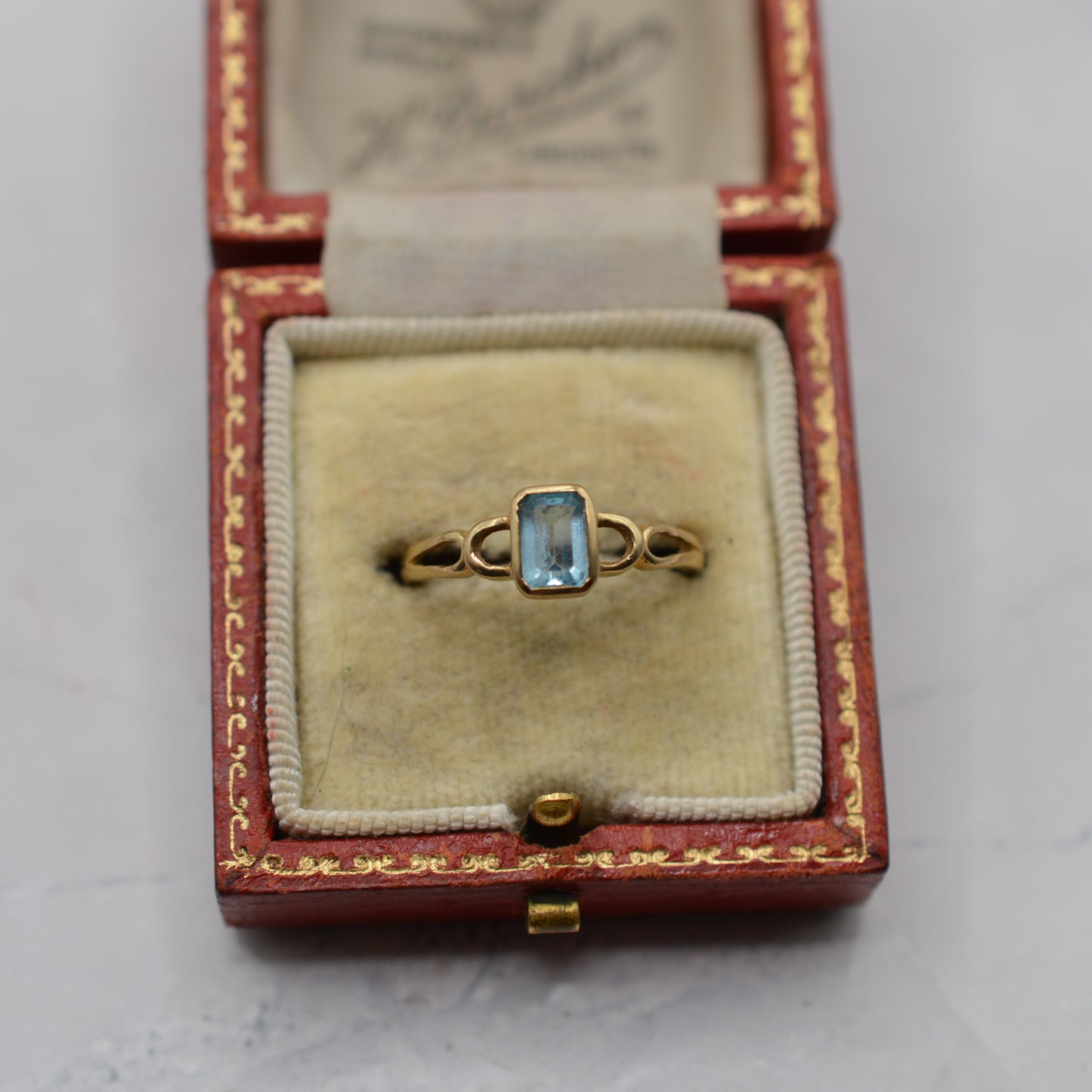 9ct Gold Topaz Bezel-Set Ring
