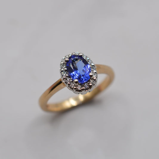 9ct Gold Tanzanite & Diamond Halo Cluster Ring