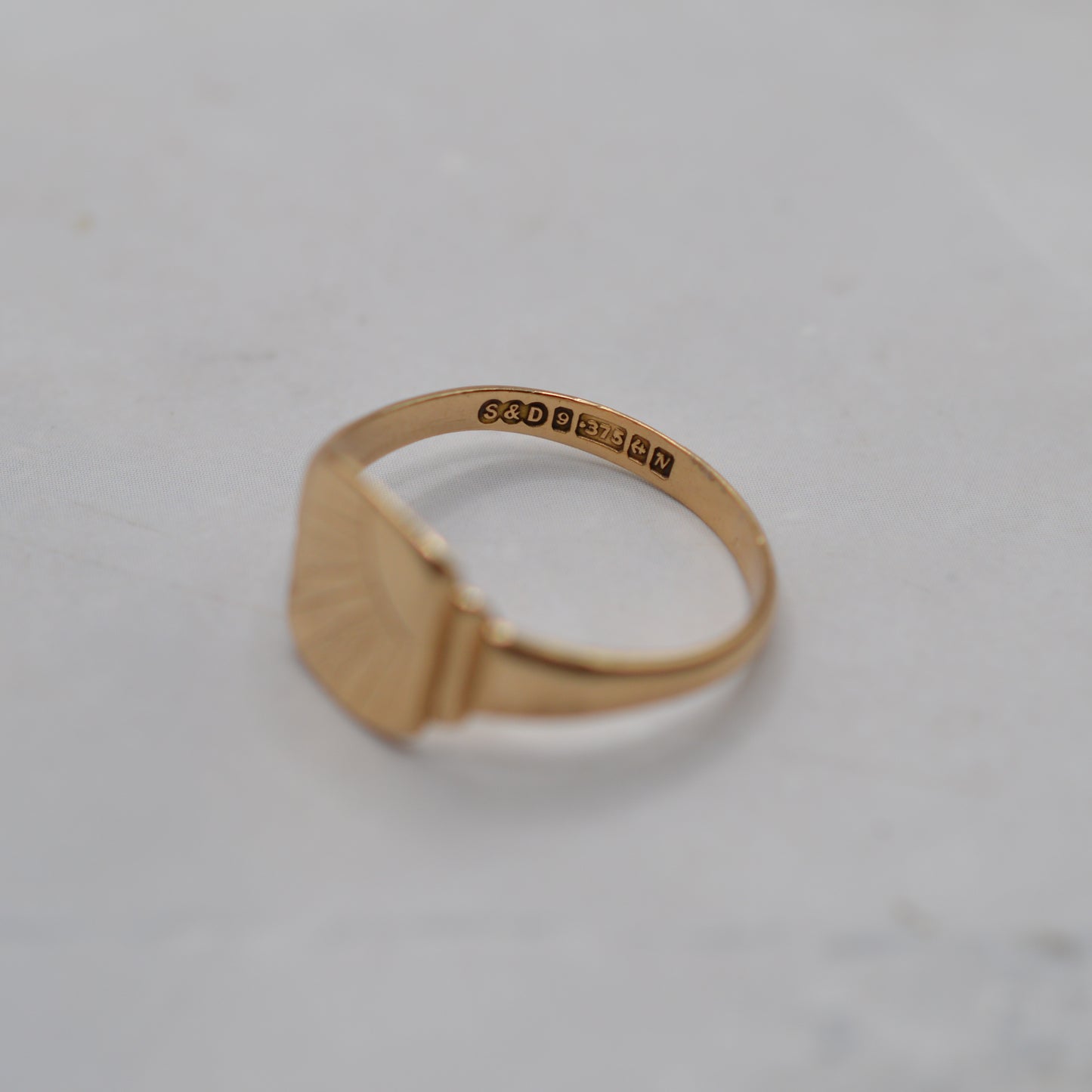1960s Vintage 9ct Gold Sunrise Signet Ring