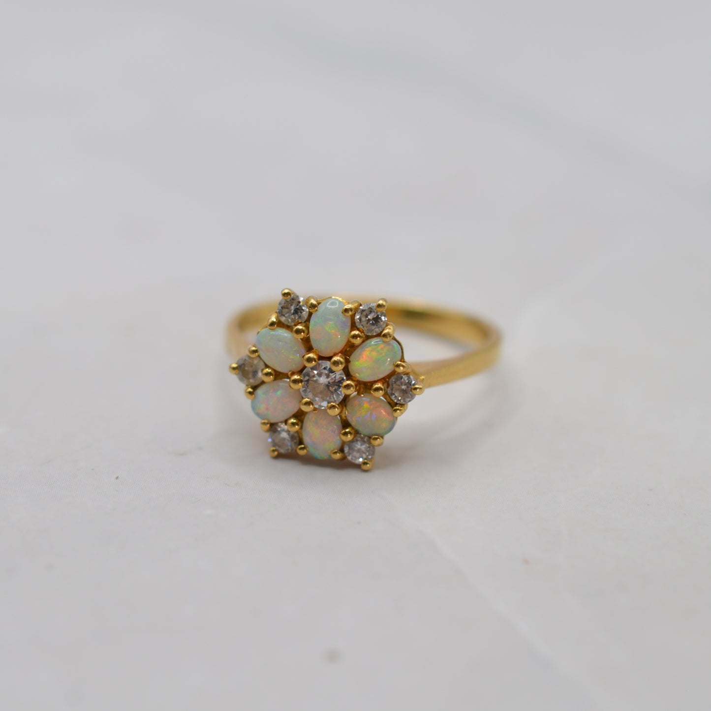 1970s Vintage 18ct Gold Opal & Diamond  Cluster Ring