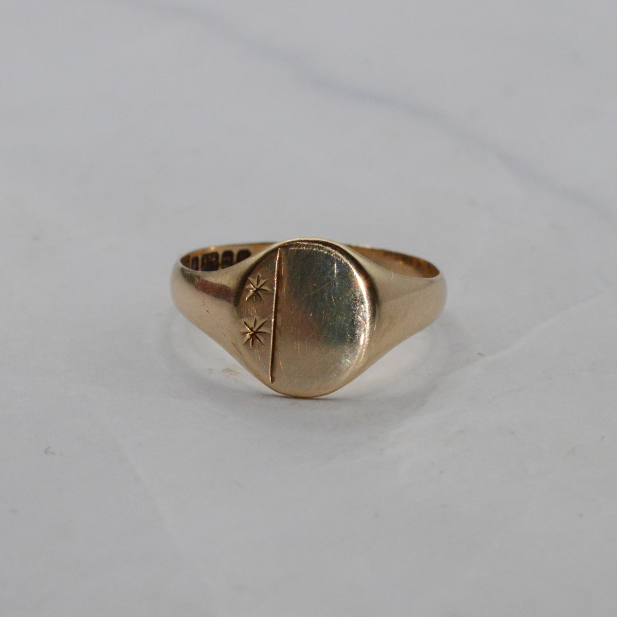 1970s Vintage 9ct Gold Star-Engraved Signet Ring
