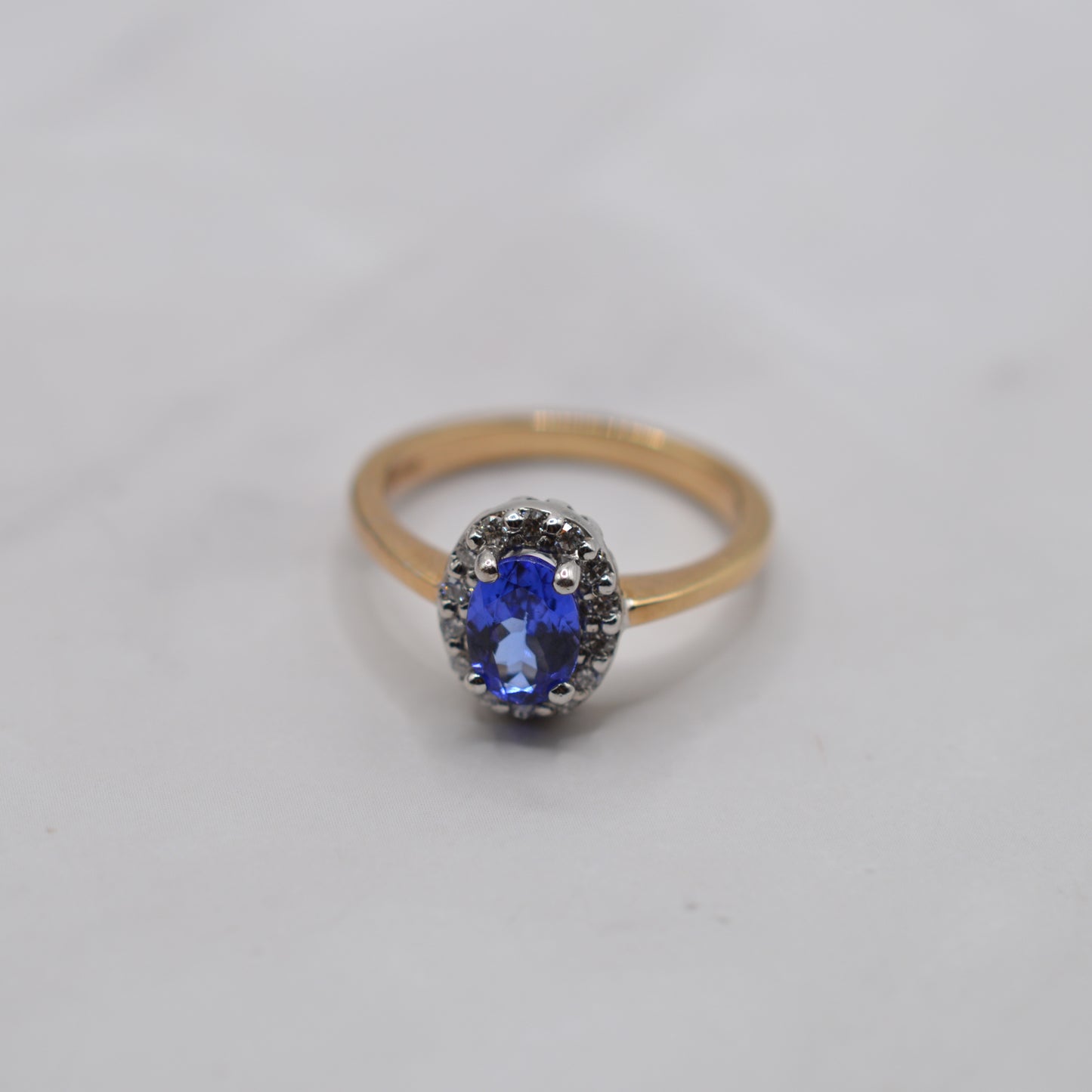 9ct Gold Tanzanite & Diamond Halo Cluster Ring