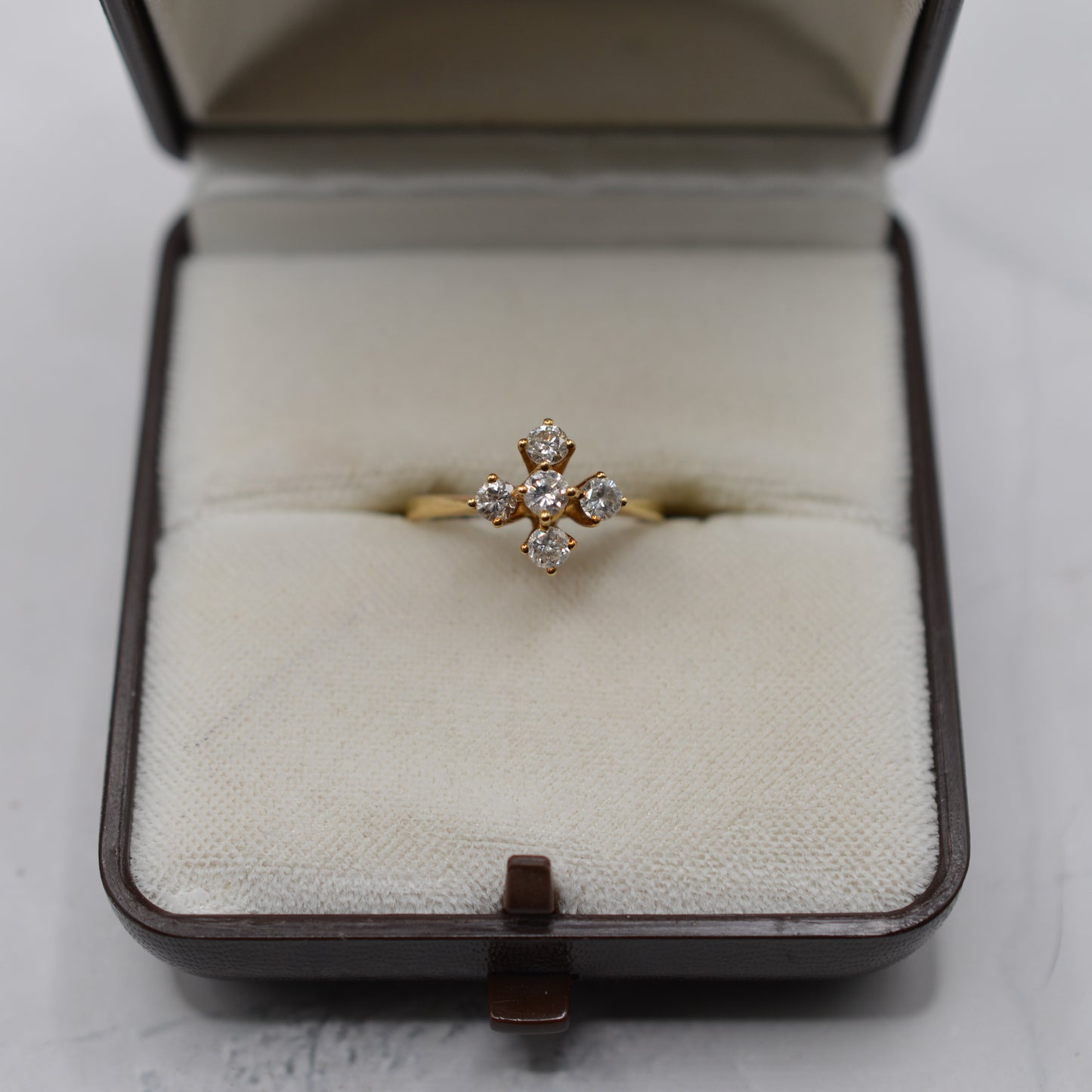 1970s 18ct Gold Diamond Cross Cluster Ring