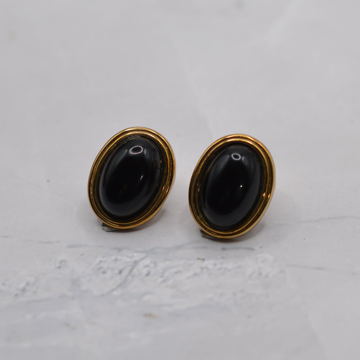 Large 1980s 9ct Gold Onyx Stud Earrings