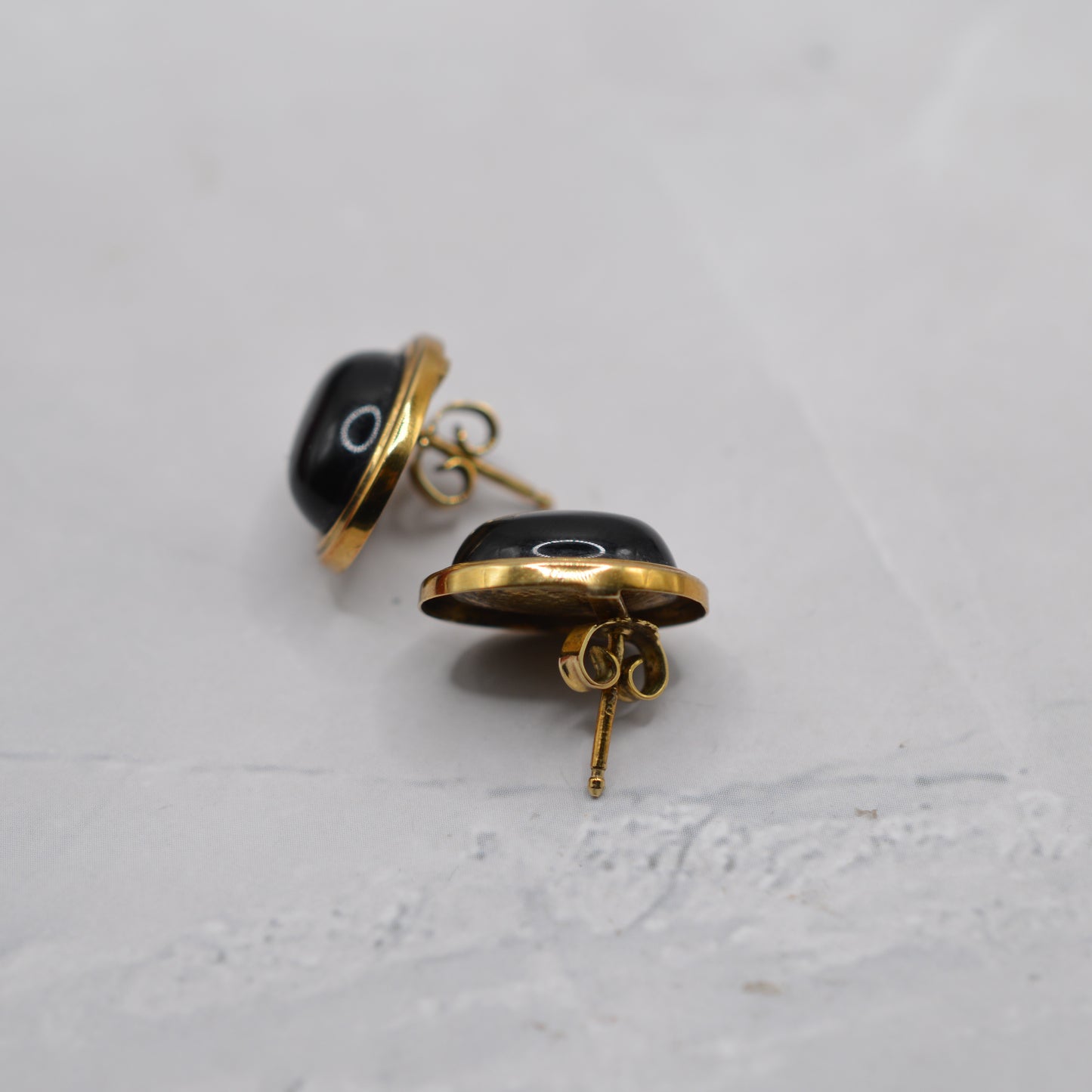 Large 1980s 9ct Gold Onyx Stud Earrings
