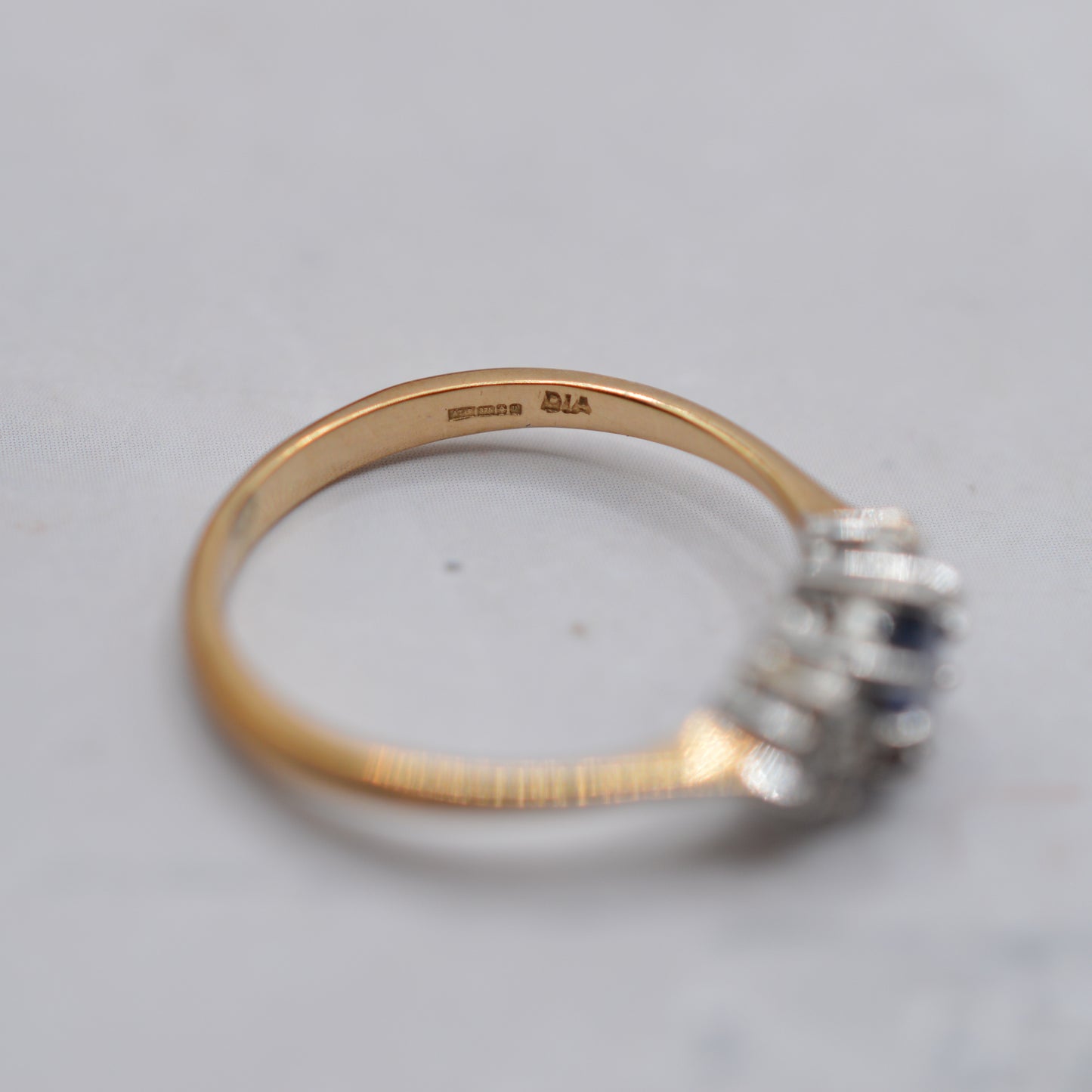 1990s 9ct Gold Sapphire & Diamond Ring