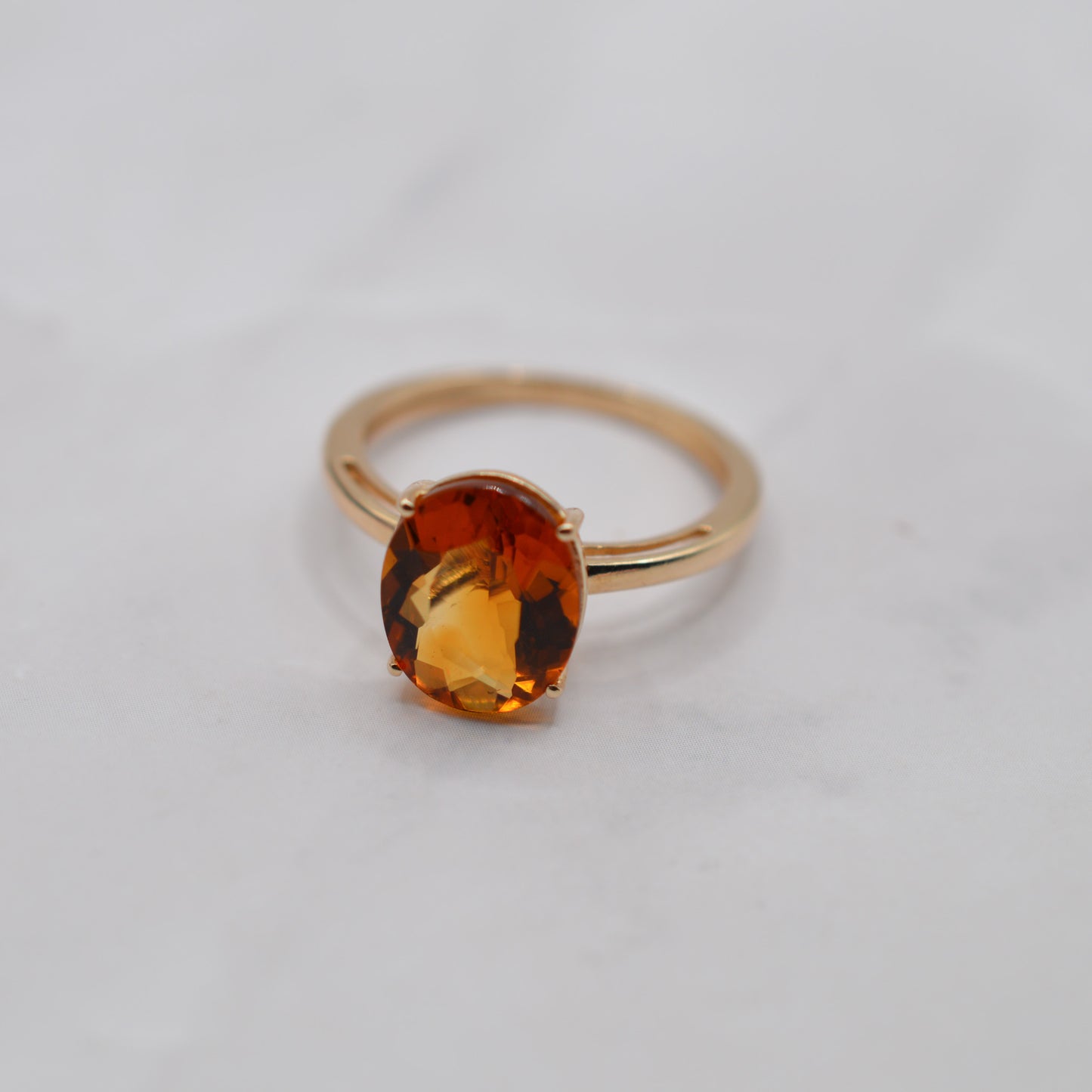 Y2K 9ct Gold Citrine Solitaire Ring