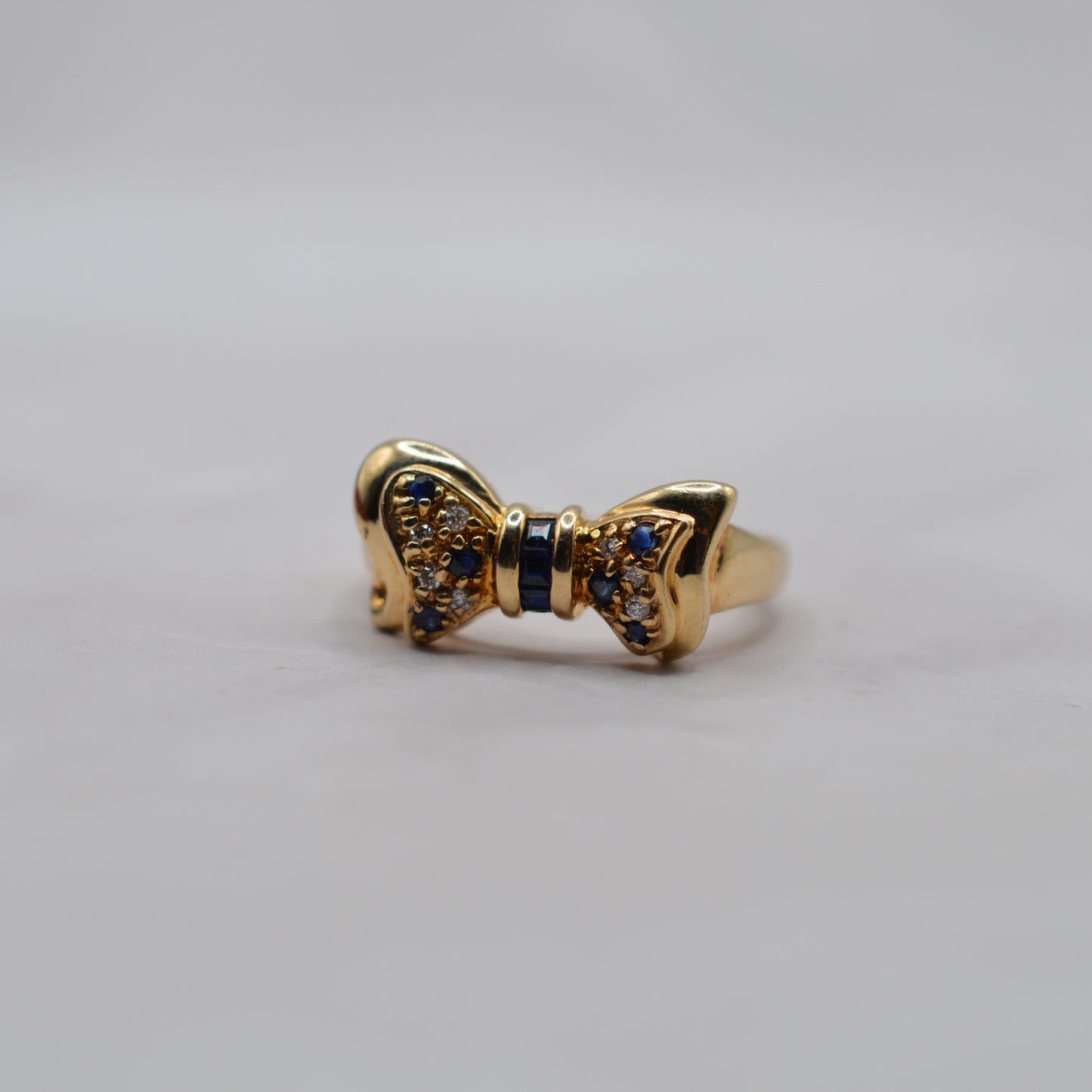 1990s Vintage 9ct Gold Sapphire & Diamond Bow Ring