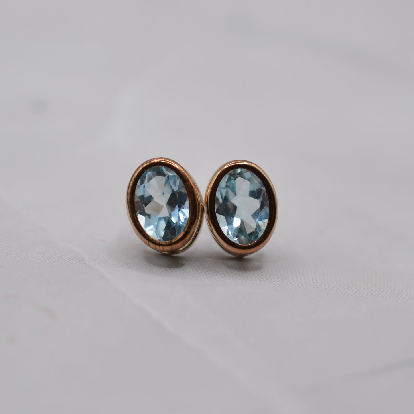 9ct Gold Blue Topaz Bezel-Set Stud Earrings
