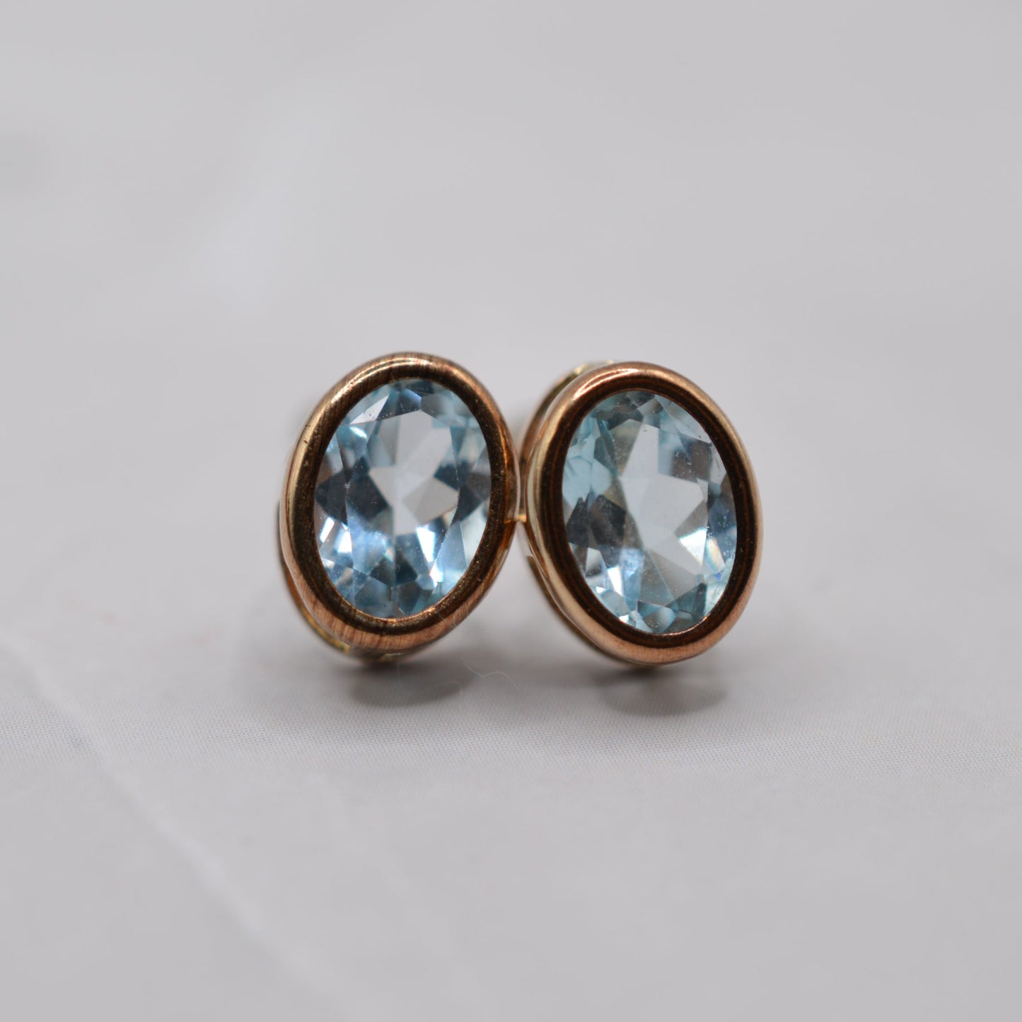 9ct Gold Blue Topaz Bezel-Set Stud Earrings
