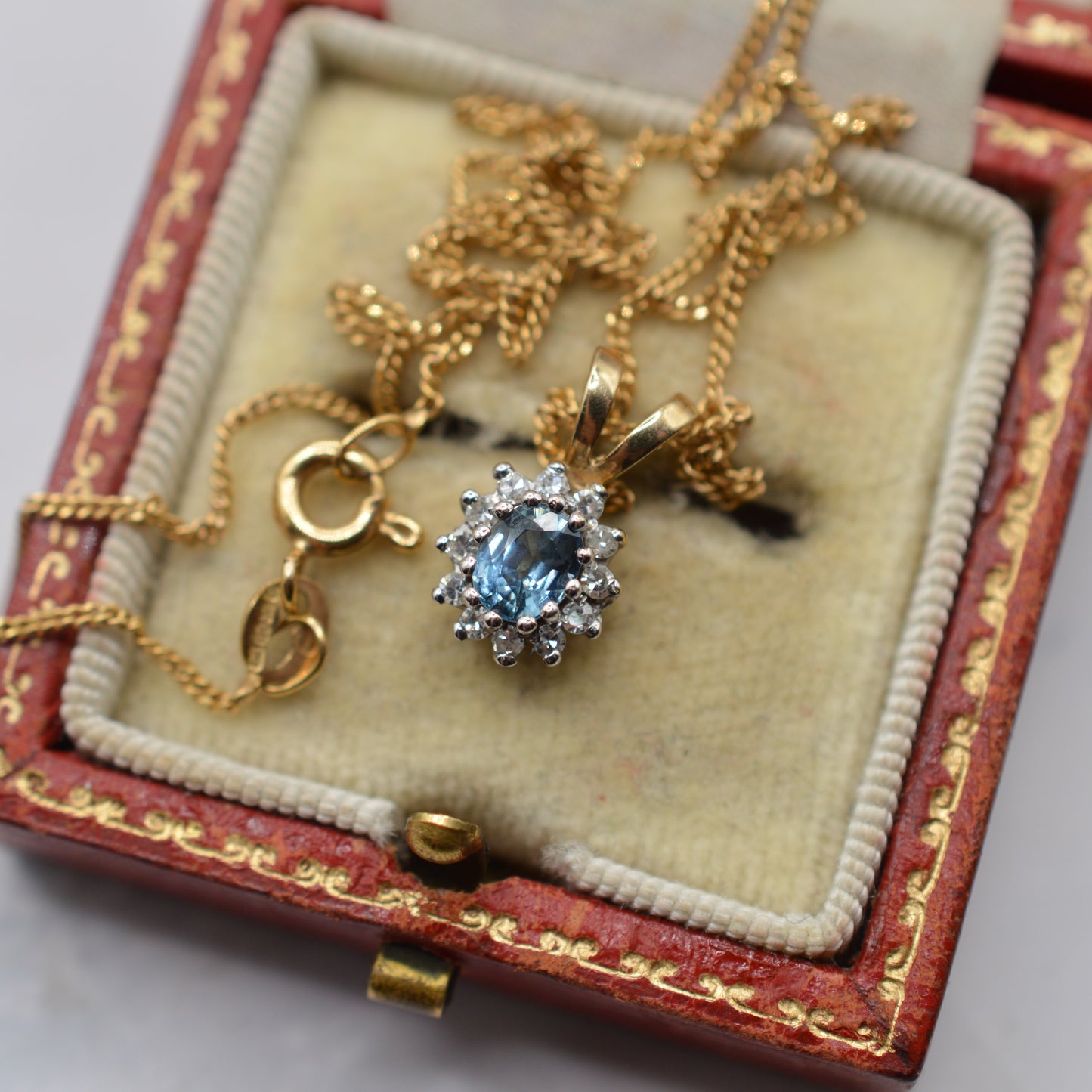 1990s 9ct Gold Sapphire & Diamond Cluster Pendant Necklace (16”)