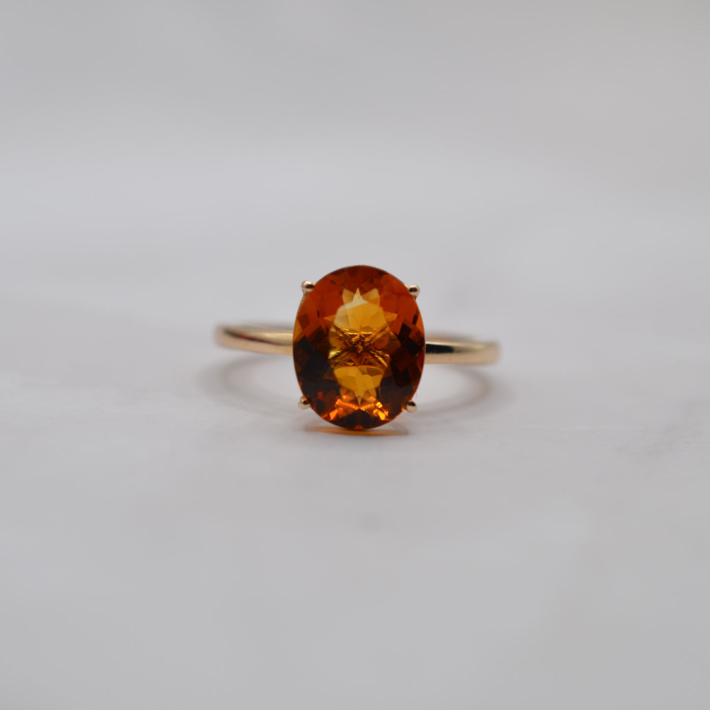 Y2K 9ct Gold Citrine Solitaire Ring