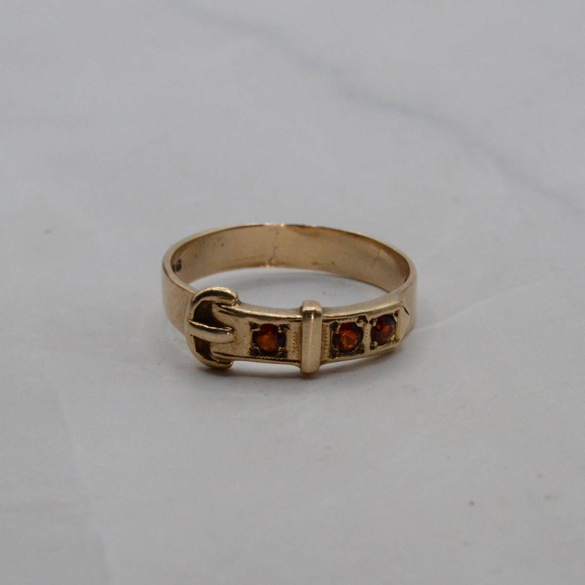 1970s Vintage 9ct Gold Garnet Buckle Ring