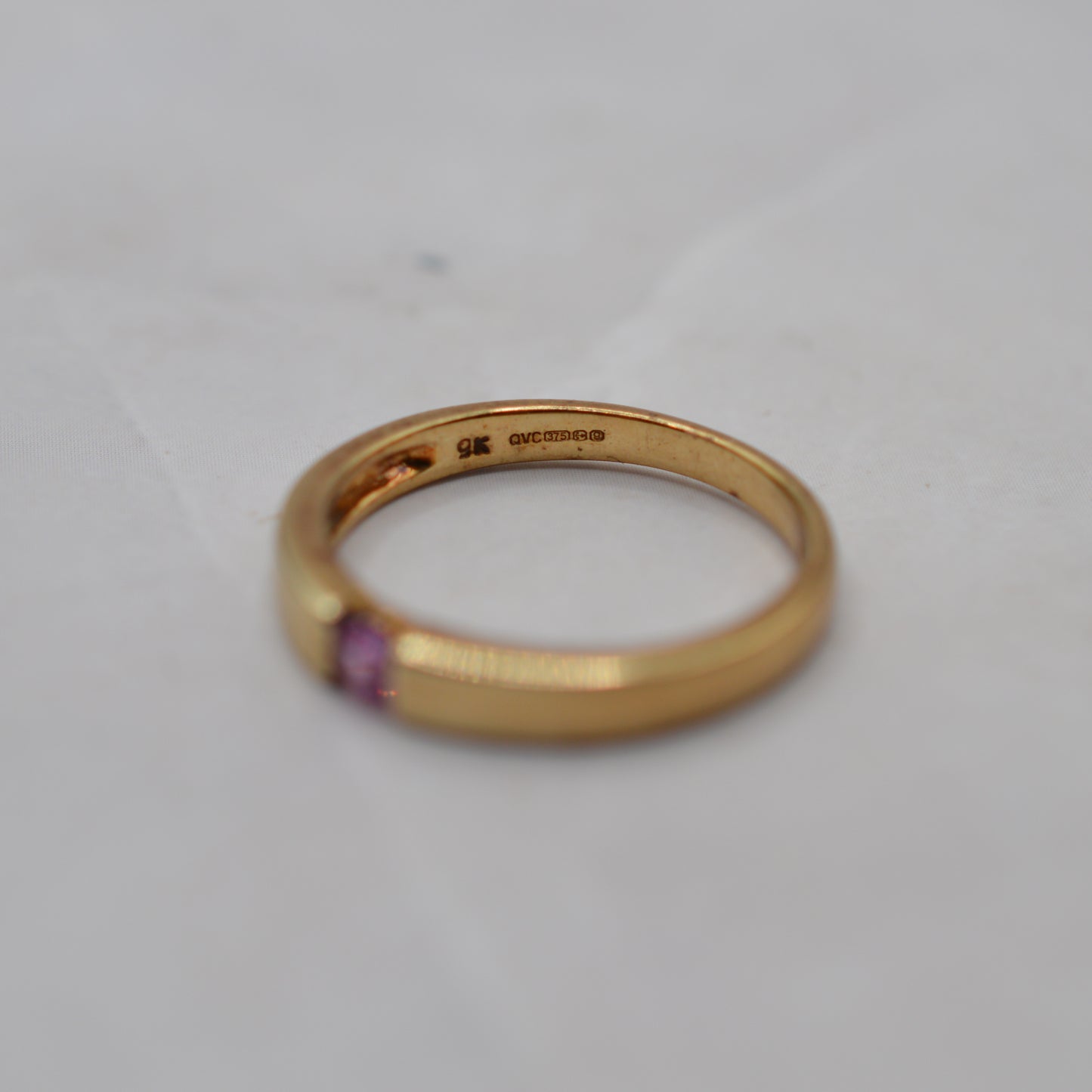 Y2K 9ct Gold Pink Sapphire Ring