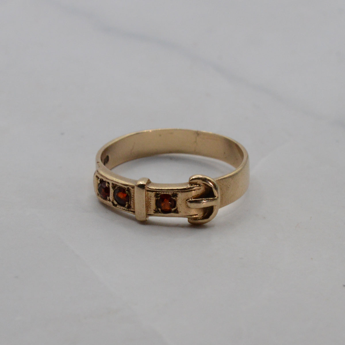 1970s Vintage 9ct Gold Garnet Buckle Ring