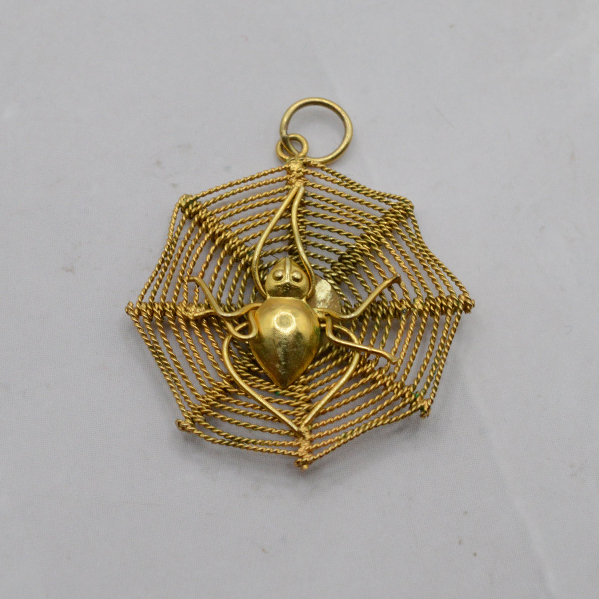 1970s Vintage 9ct Gold Spiderweb Pendant
